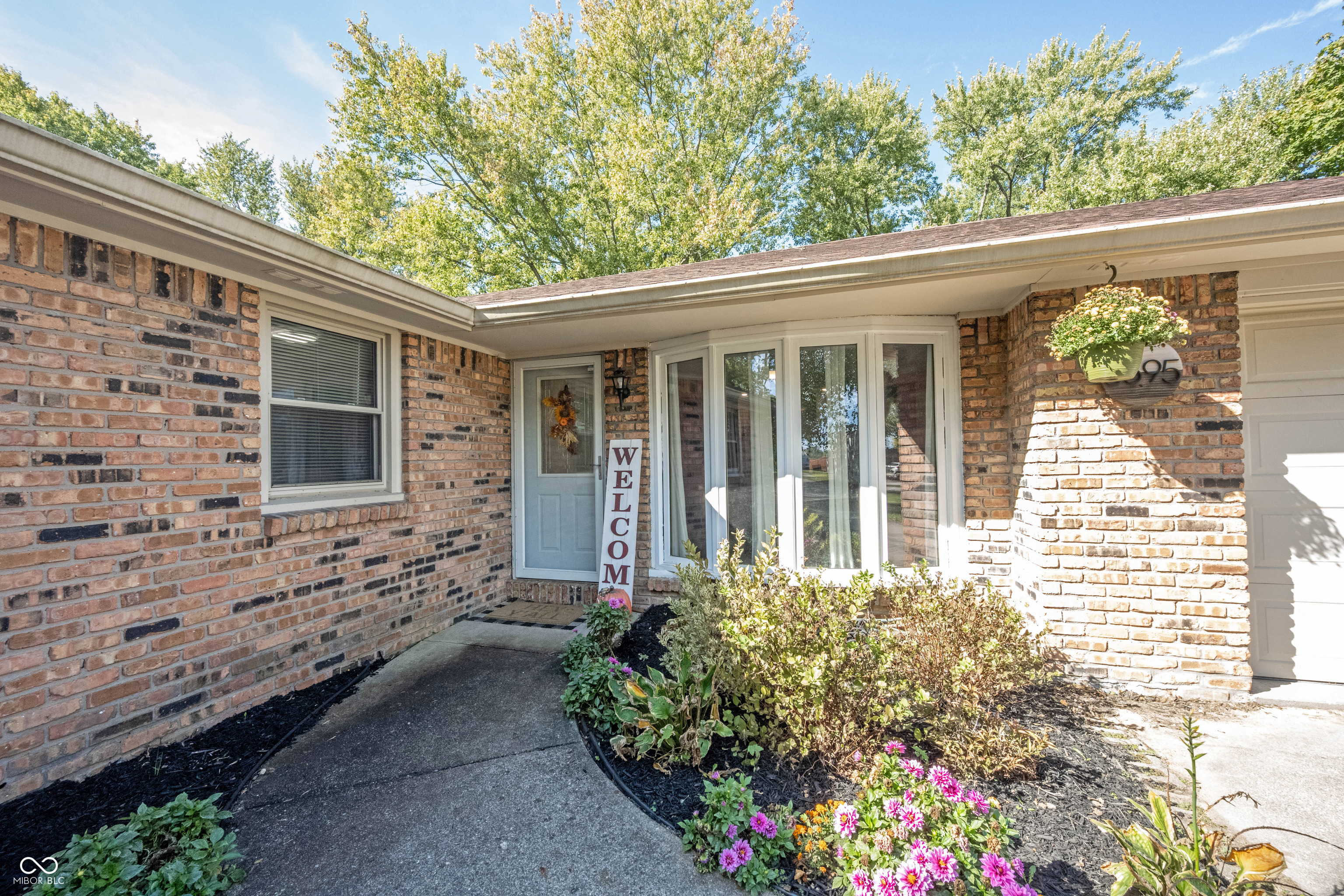 5595 S Cladwell Drive