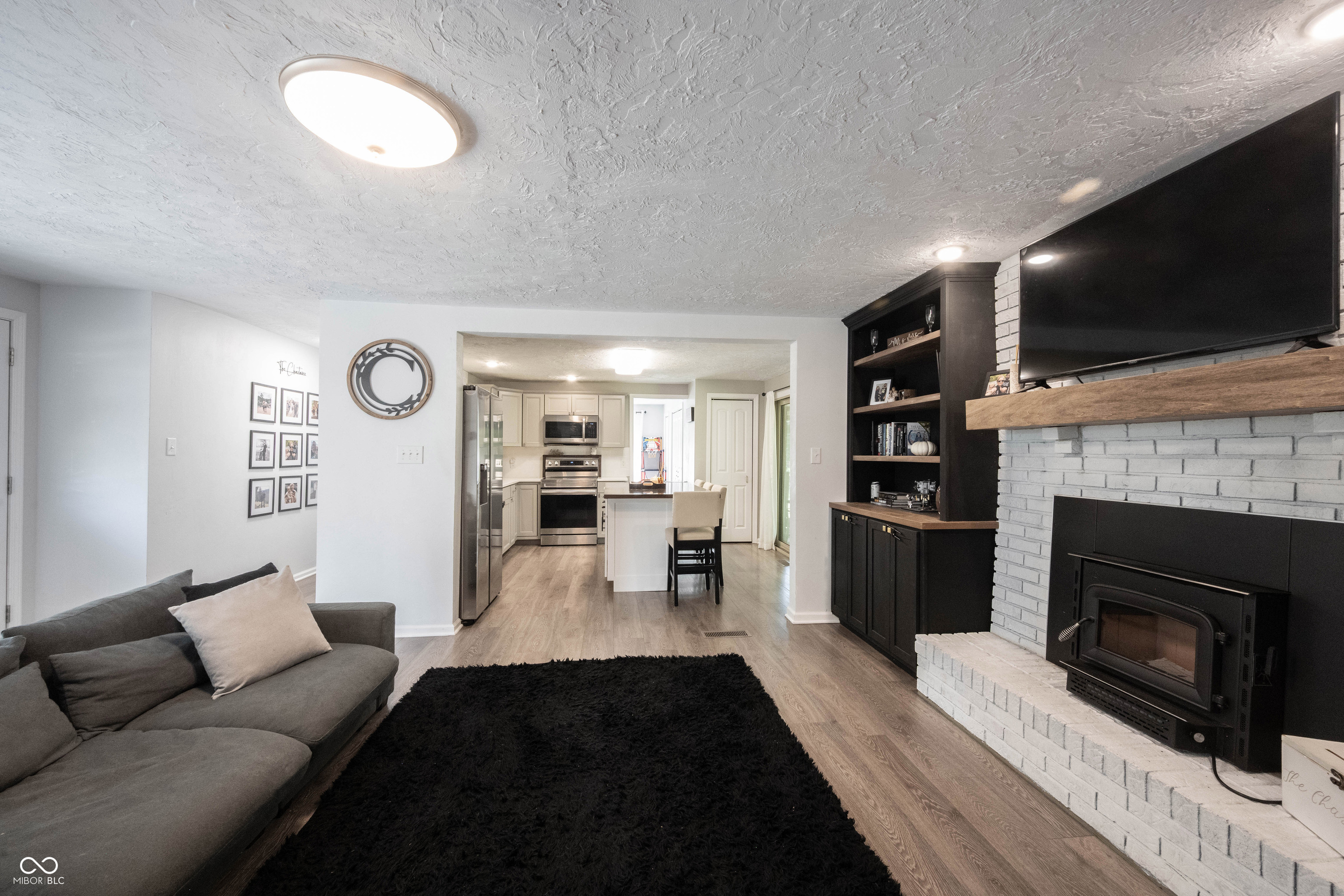 5595 S Cladwell Drive