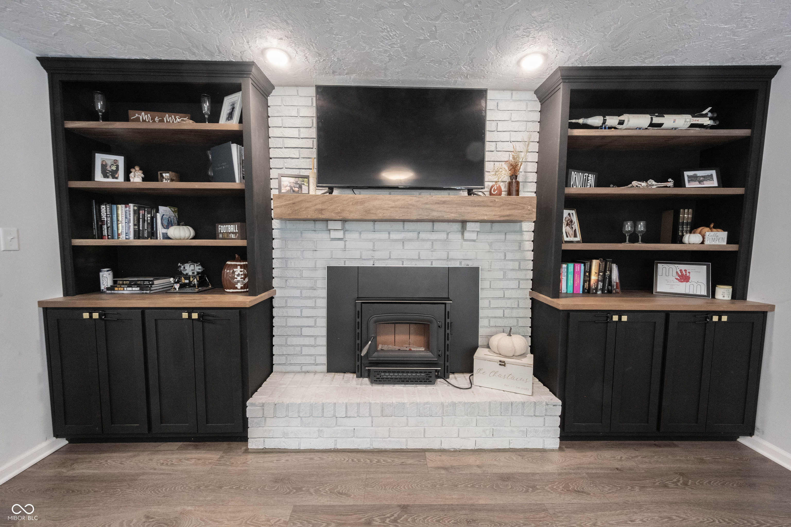 5595 S Cladwell Drive