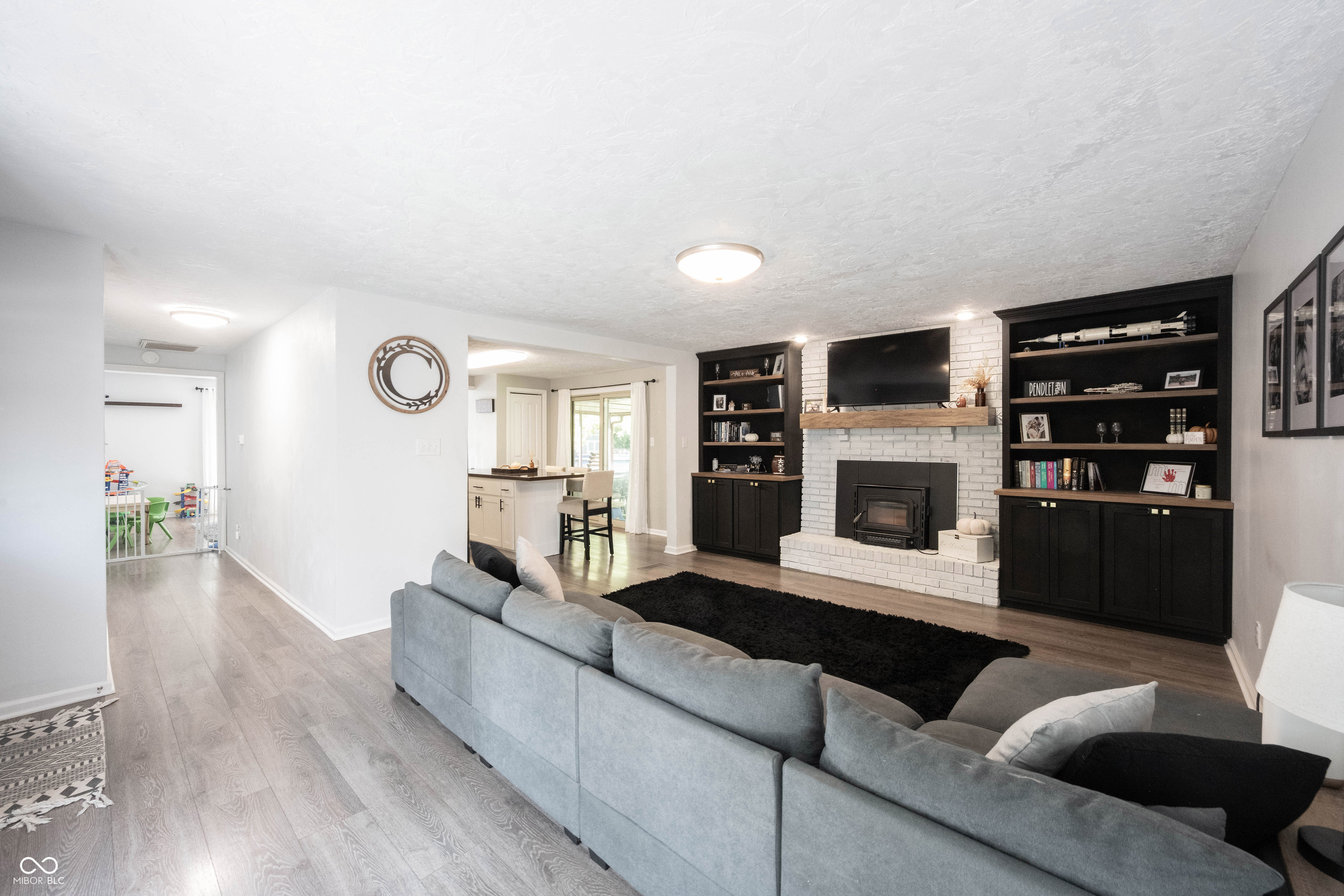 5595 S Cladwell Drive