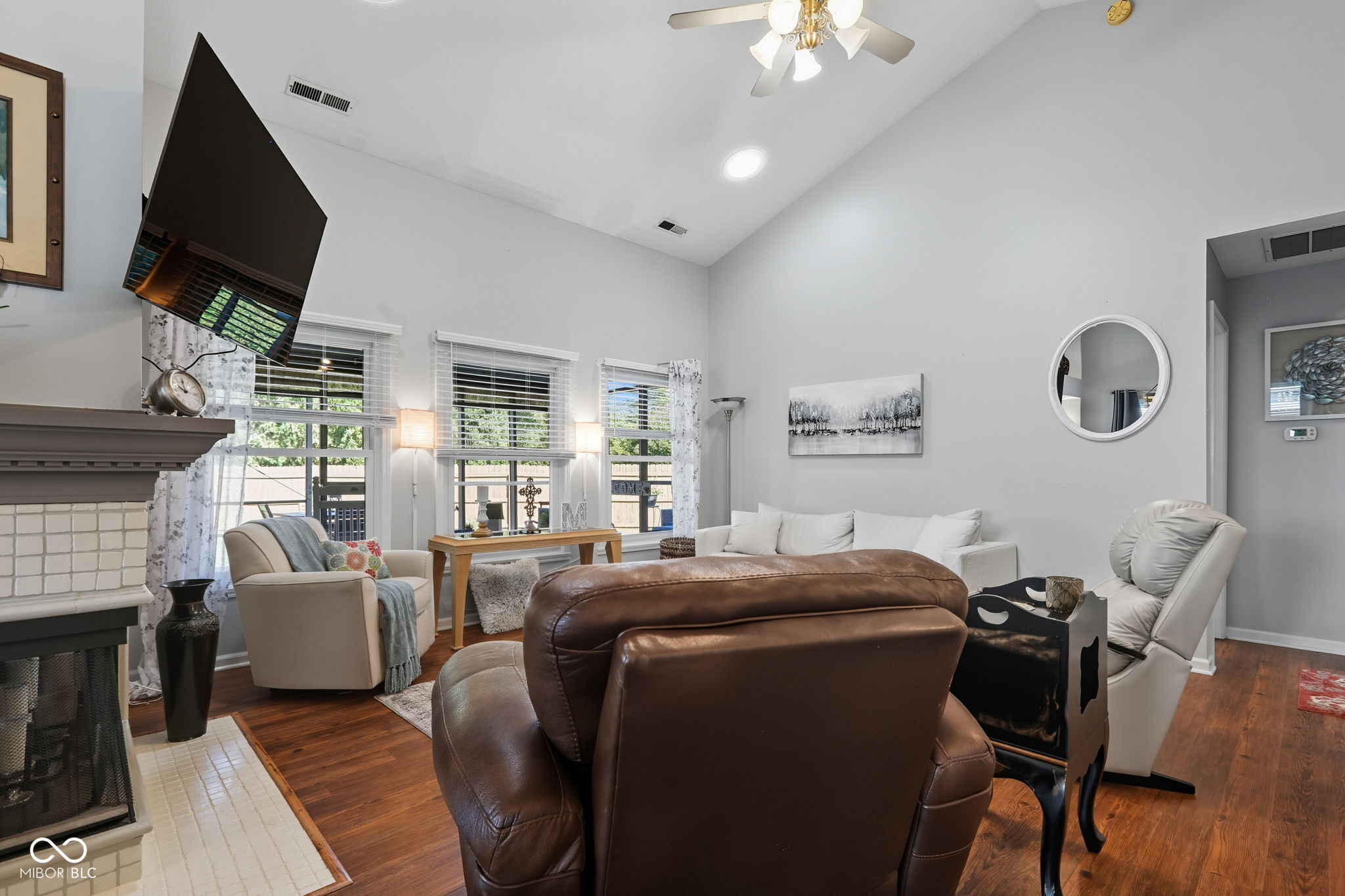 7876 Fisherman's Court