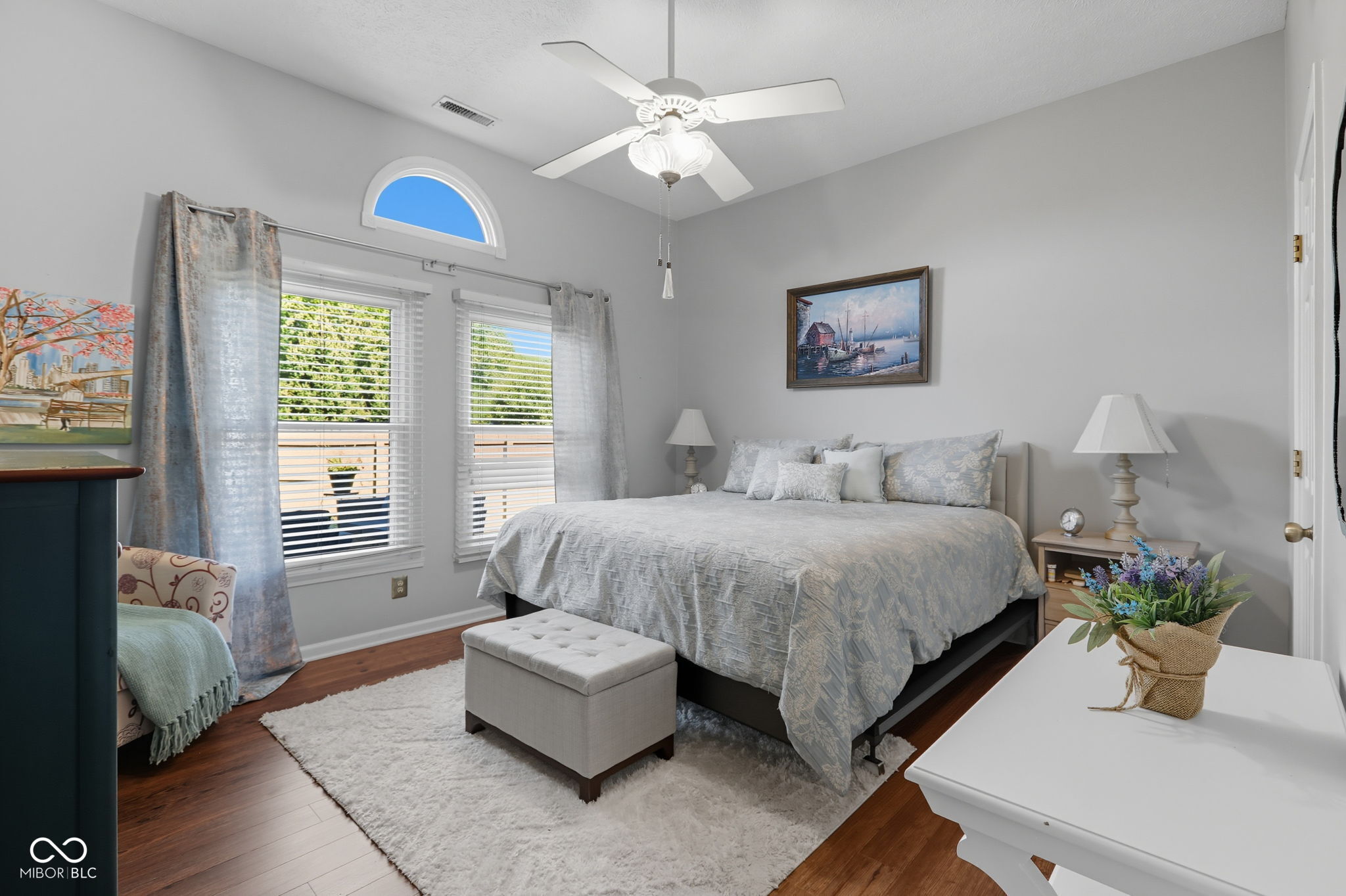 7876 Fisherman's Court