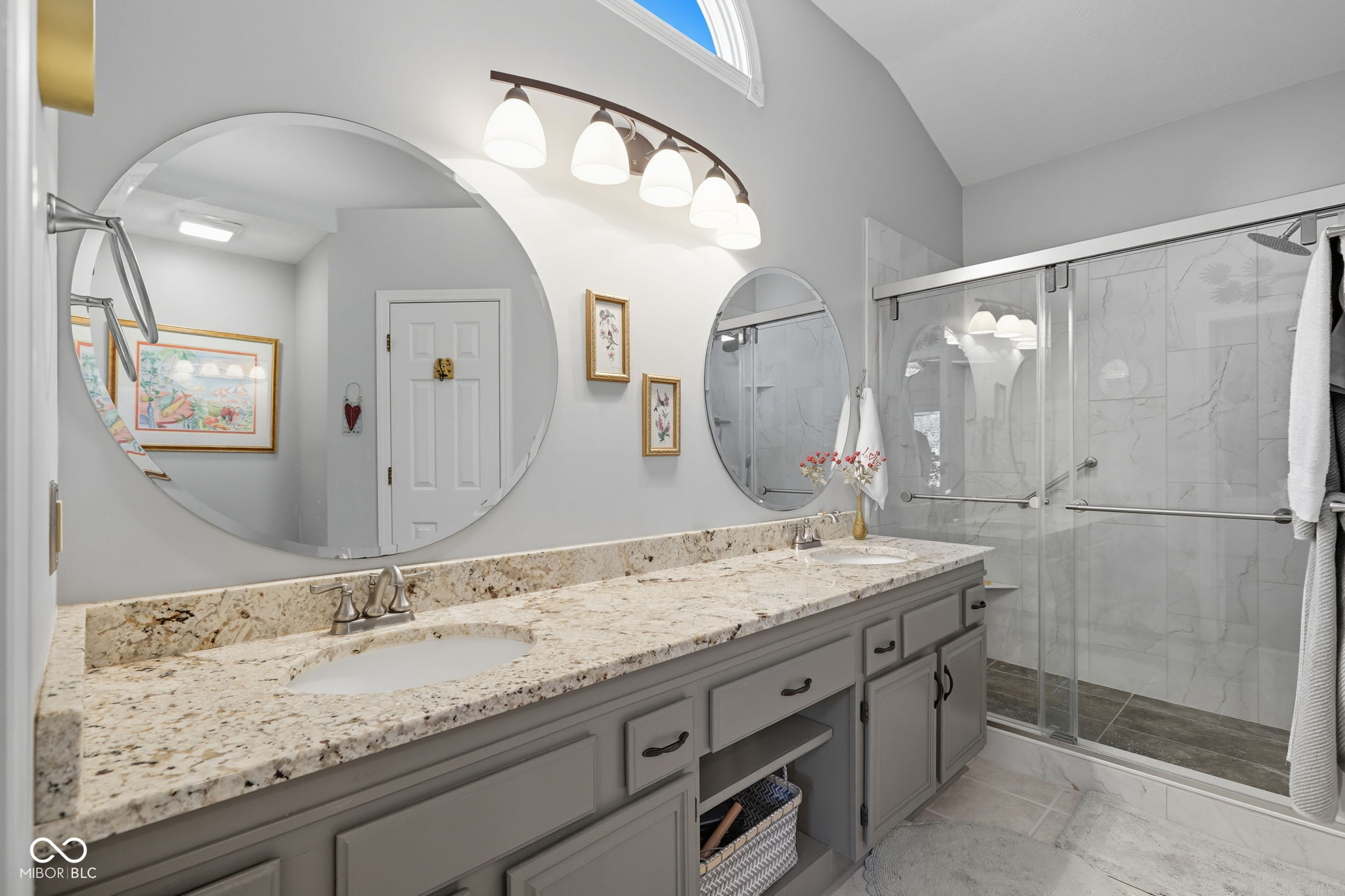 7876 Fisherman's Court