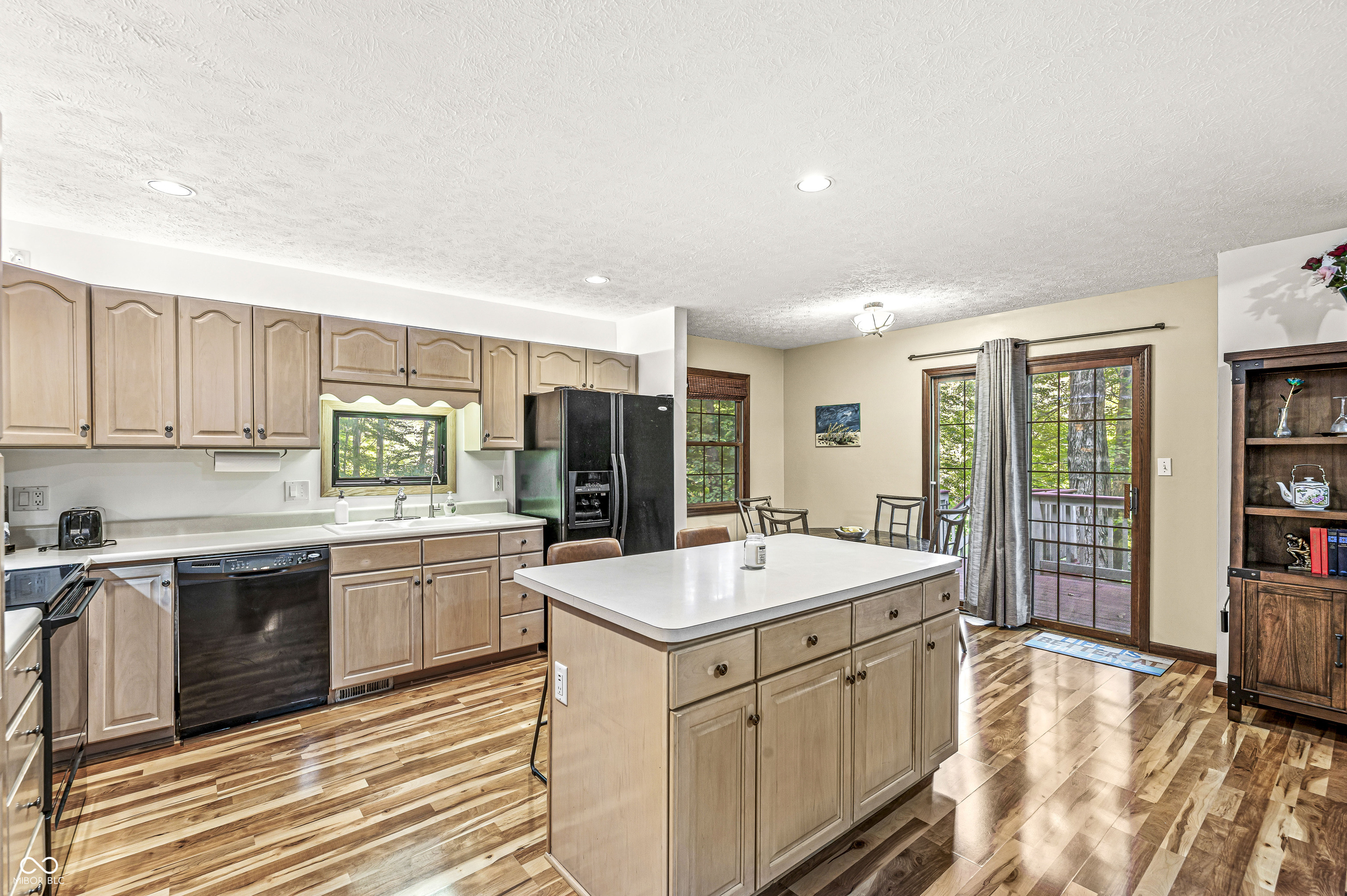 7455 Locust Lake East Drive