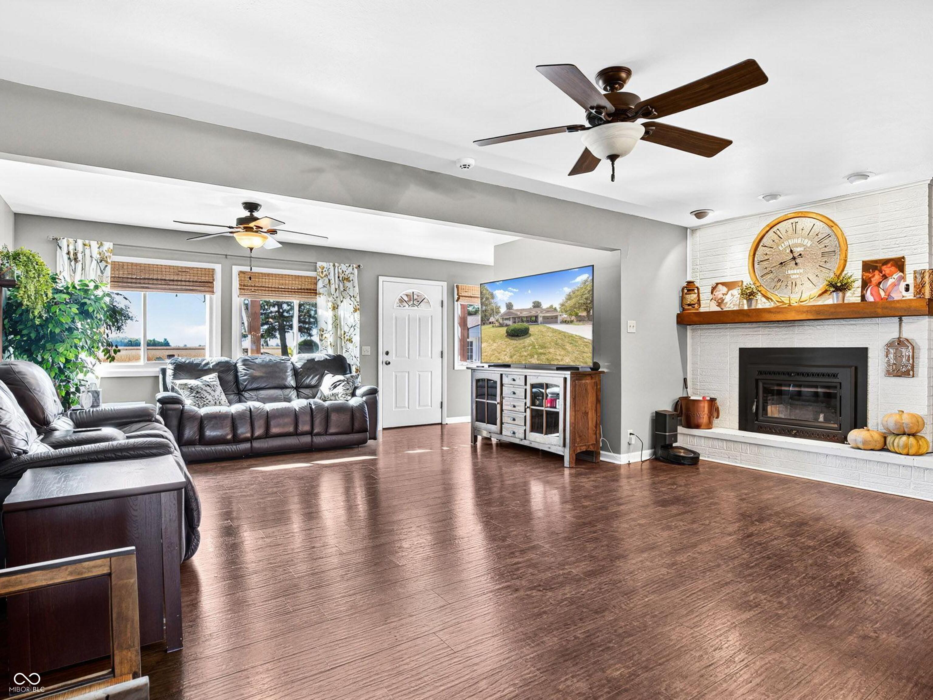 3589 W Old State Road 28