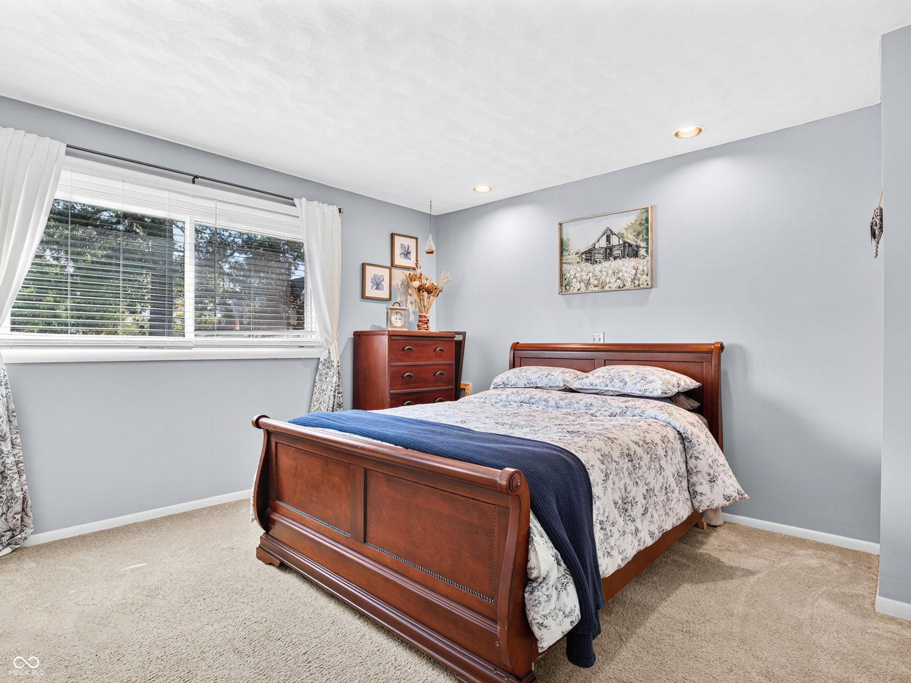 3589 W Old State Road 28