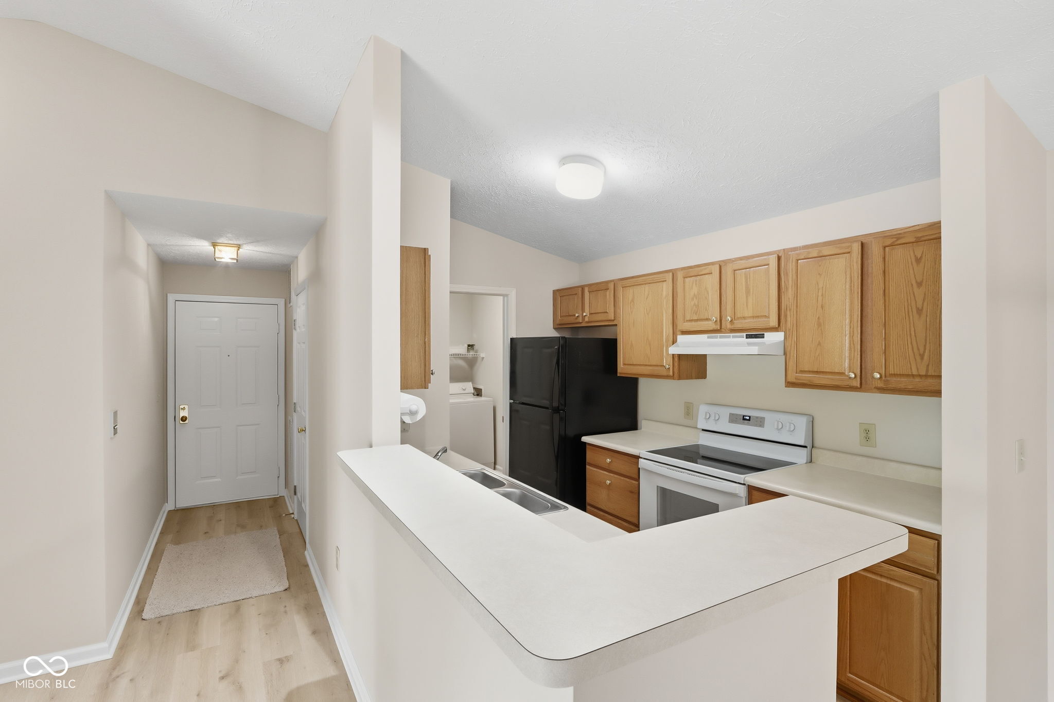 11635 Lenox Lane Unit: 206