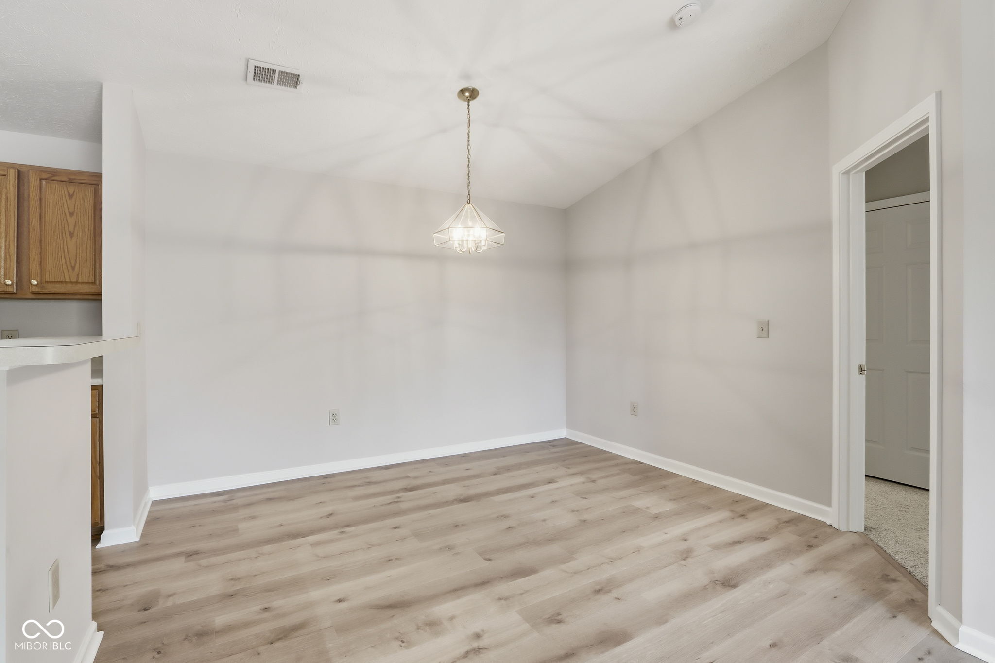 11635 Lenox Lane Unit: 206