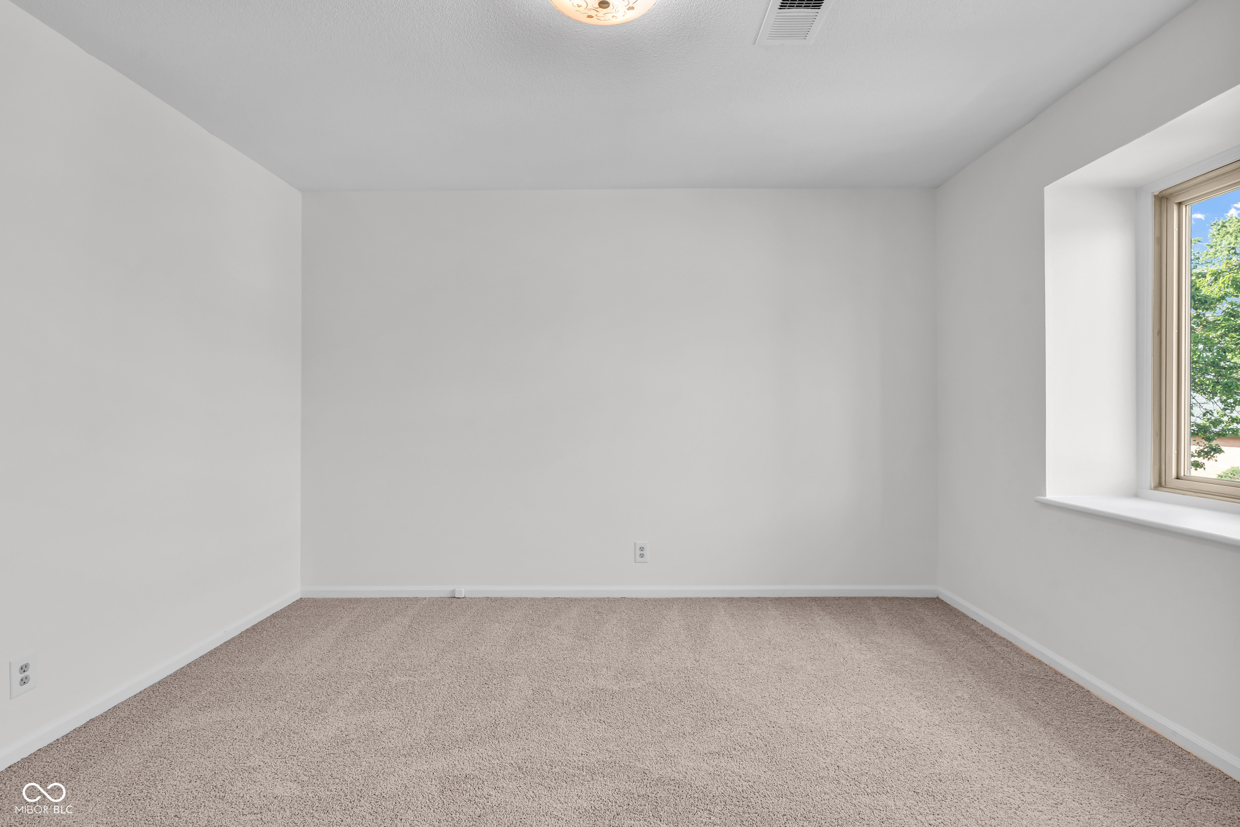 1151 Canterbury Square S