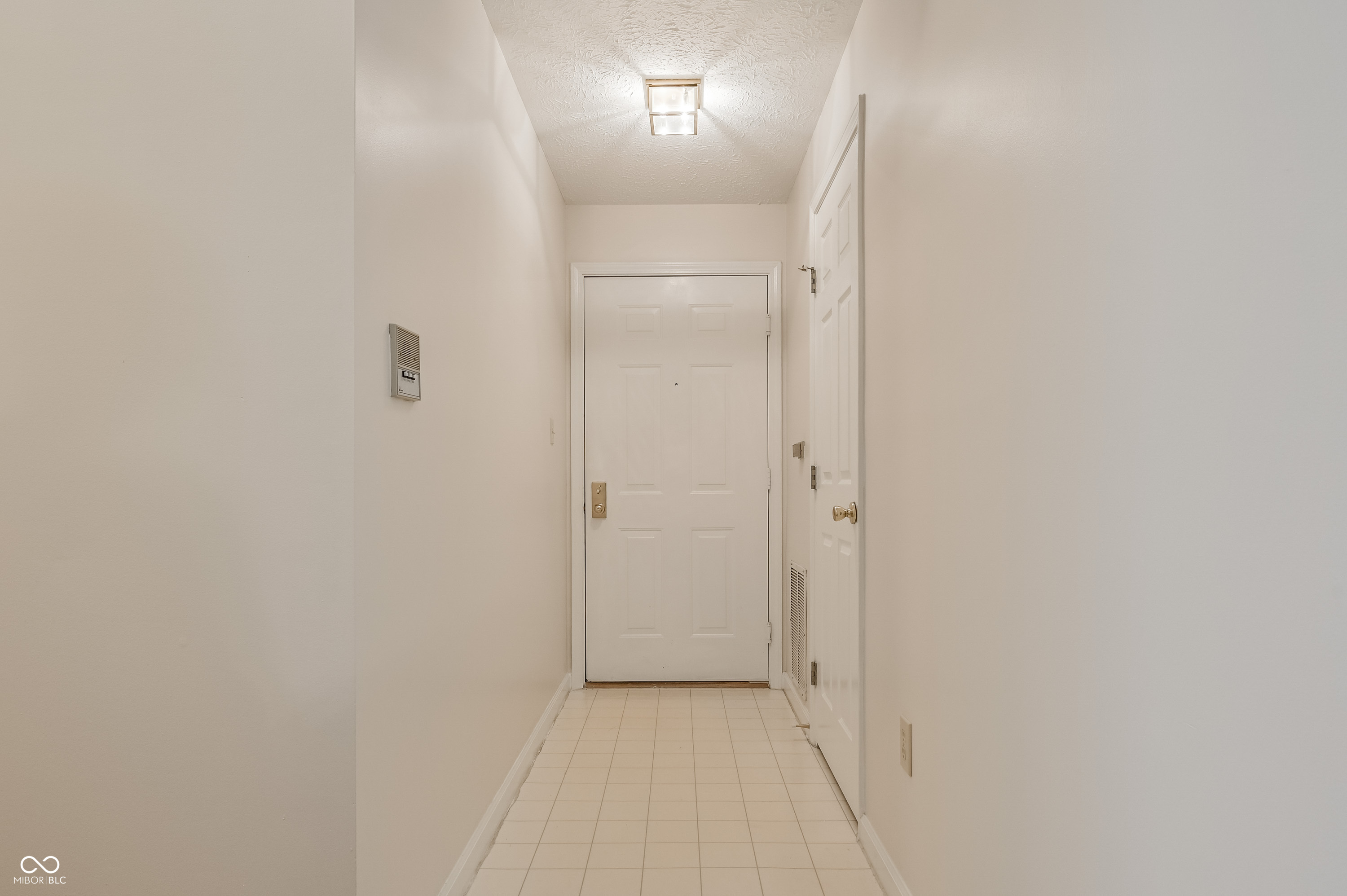 8418 Glenwillow Lane Unit: UNIT 206