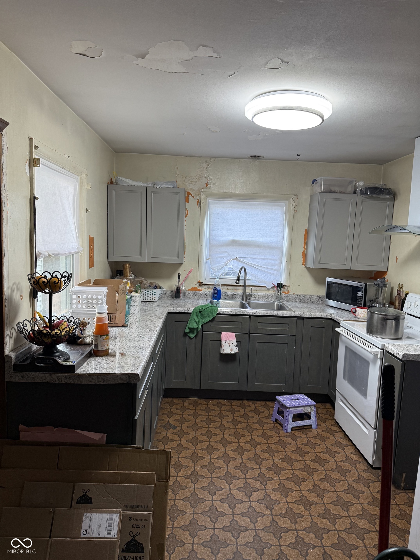 3920 S Lasalle Street