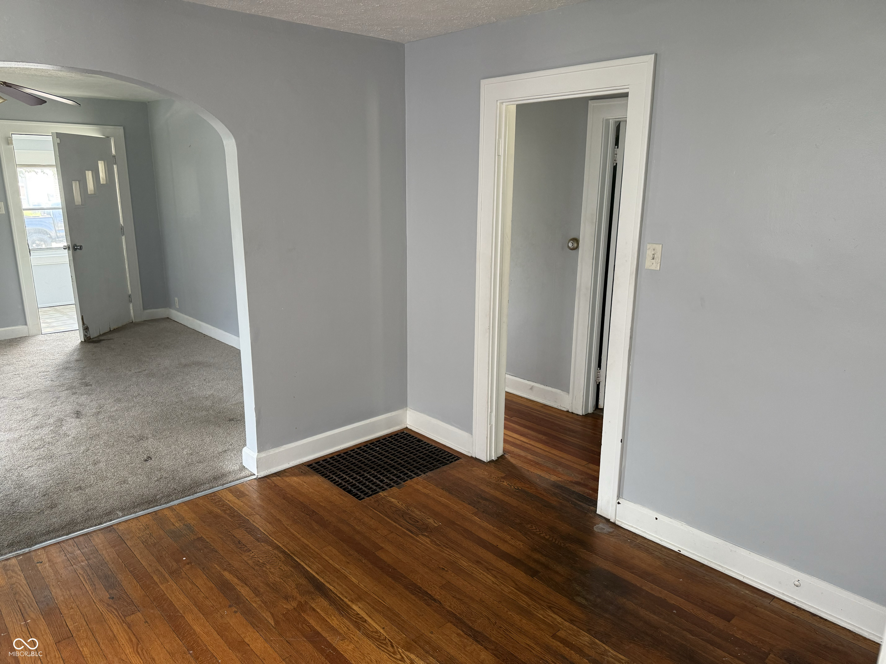 2321 S Pennsylvania Street