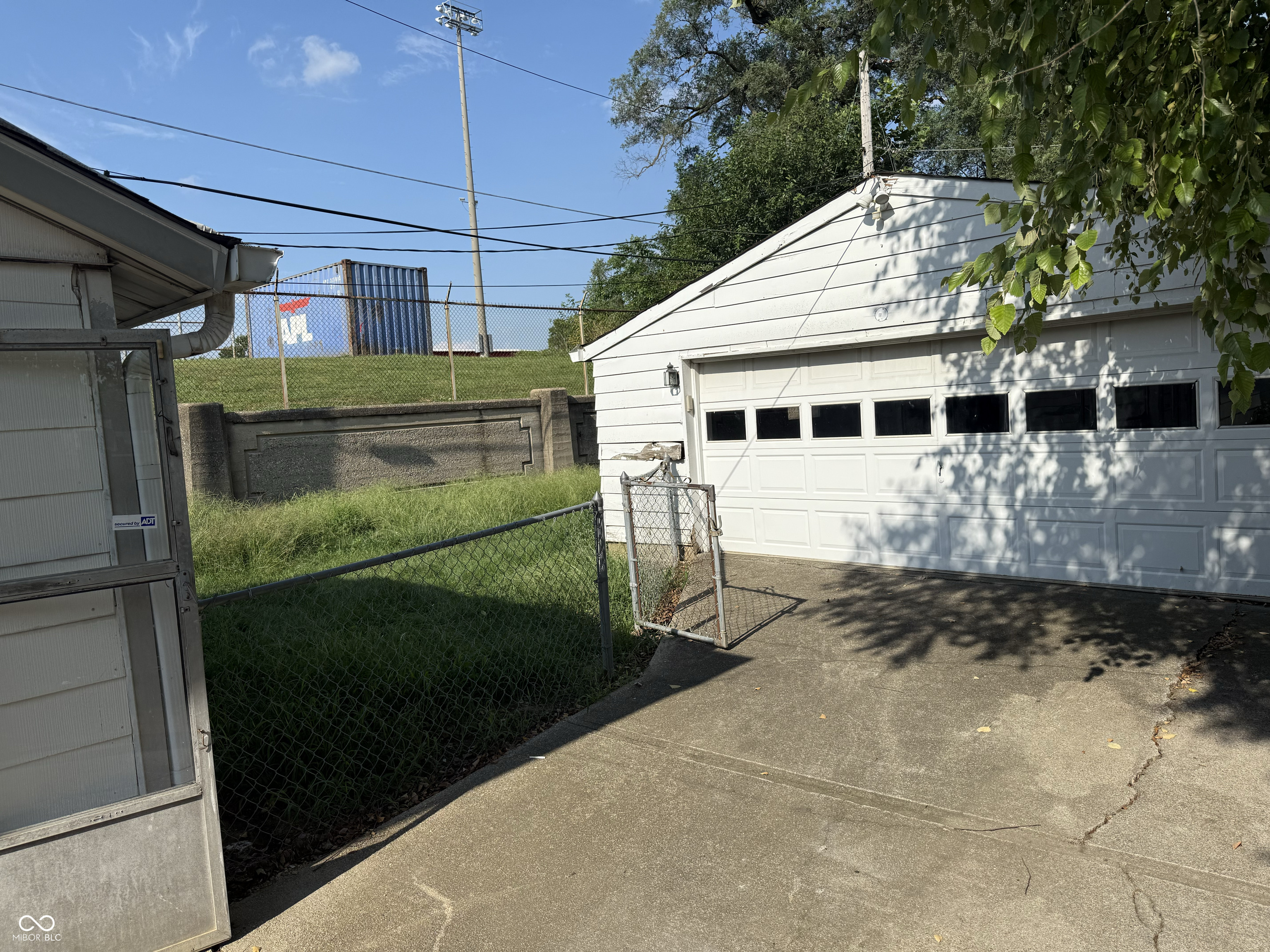 2321 S Pennsylvania Street