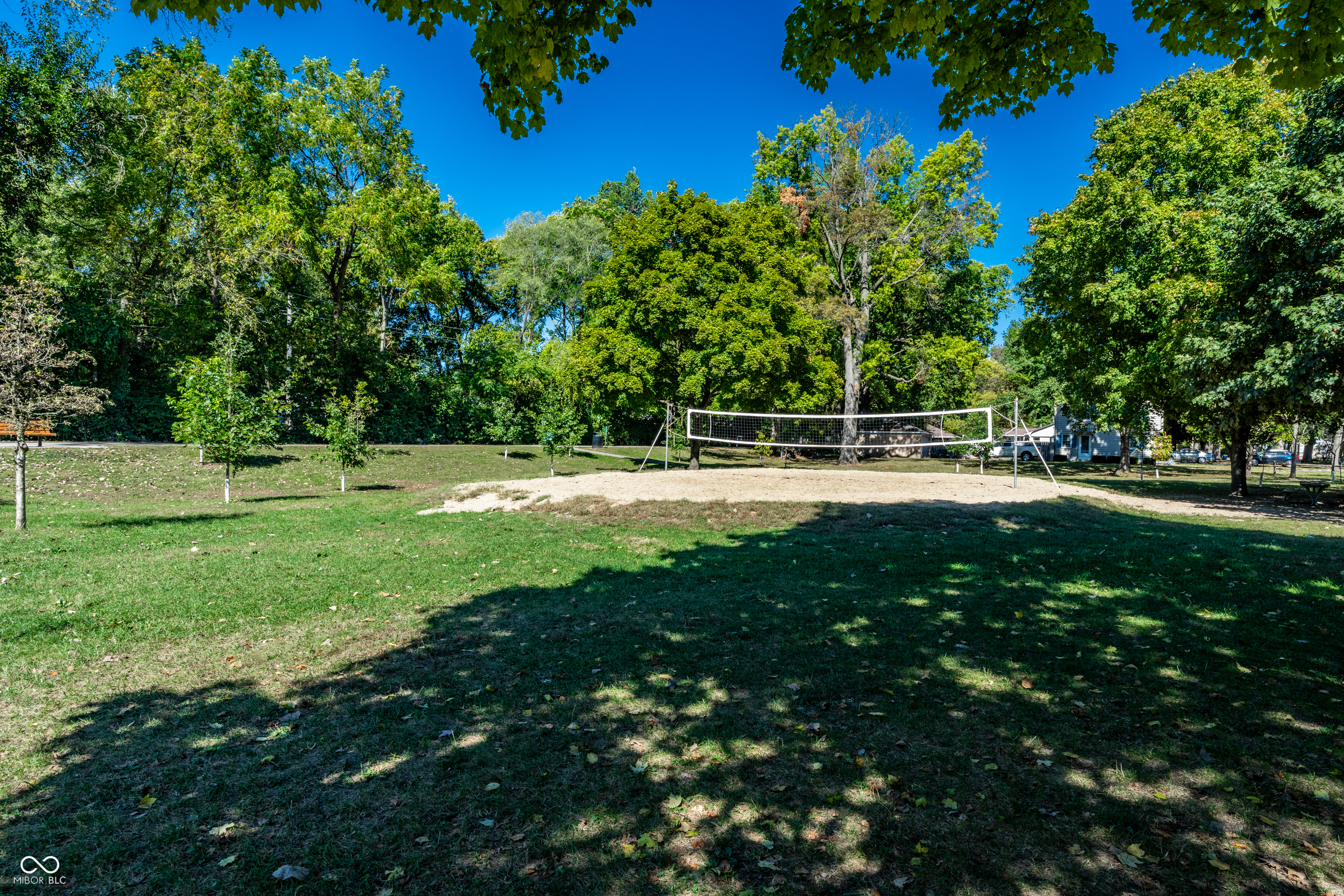 5681 Winthrop Avenue