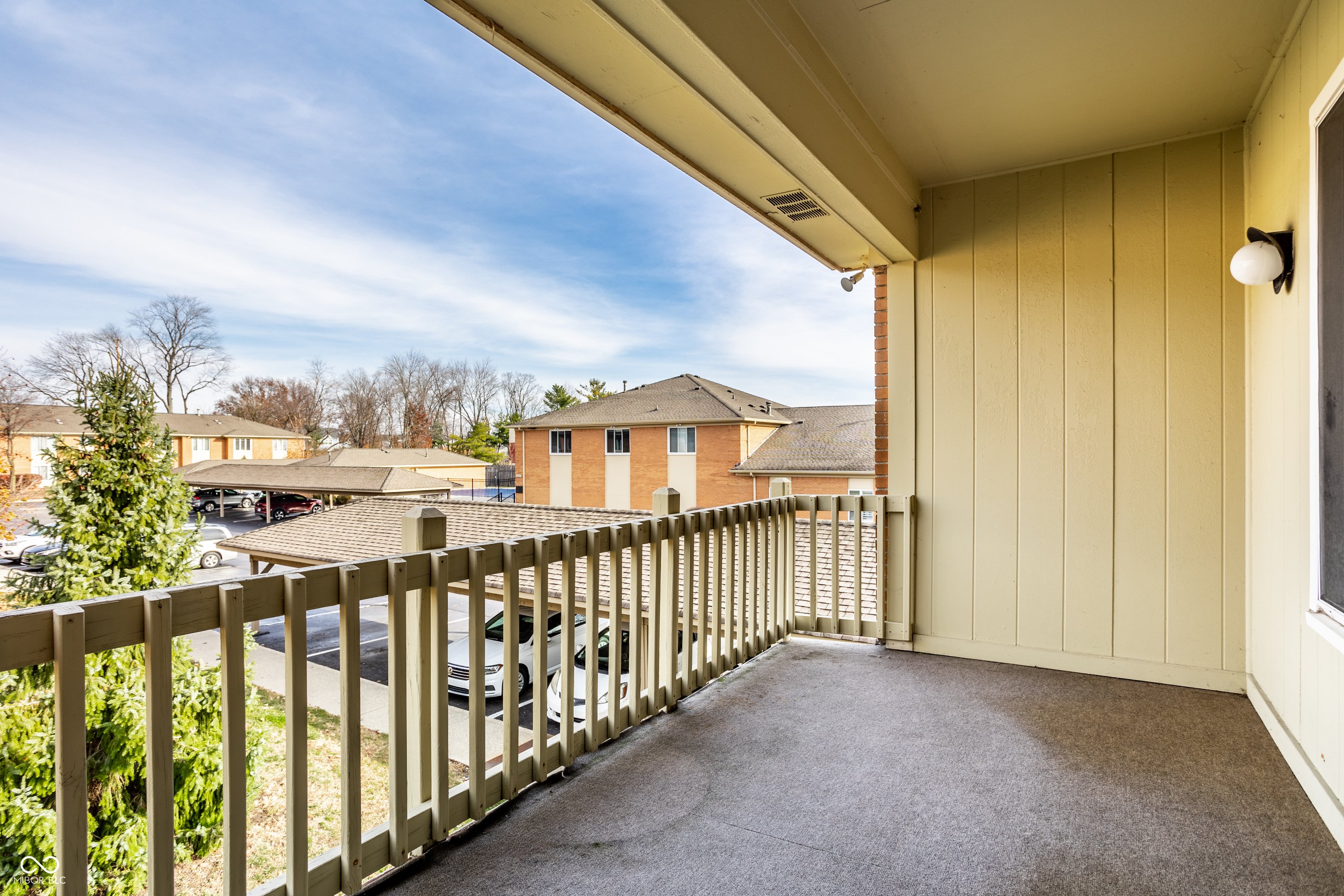 398 Hunters Lane Unit: D