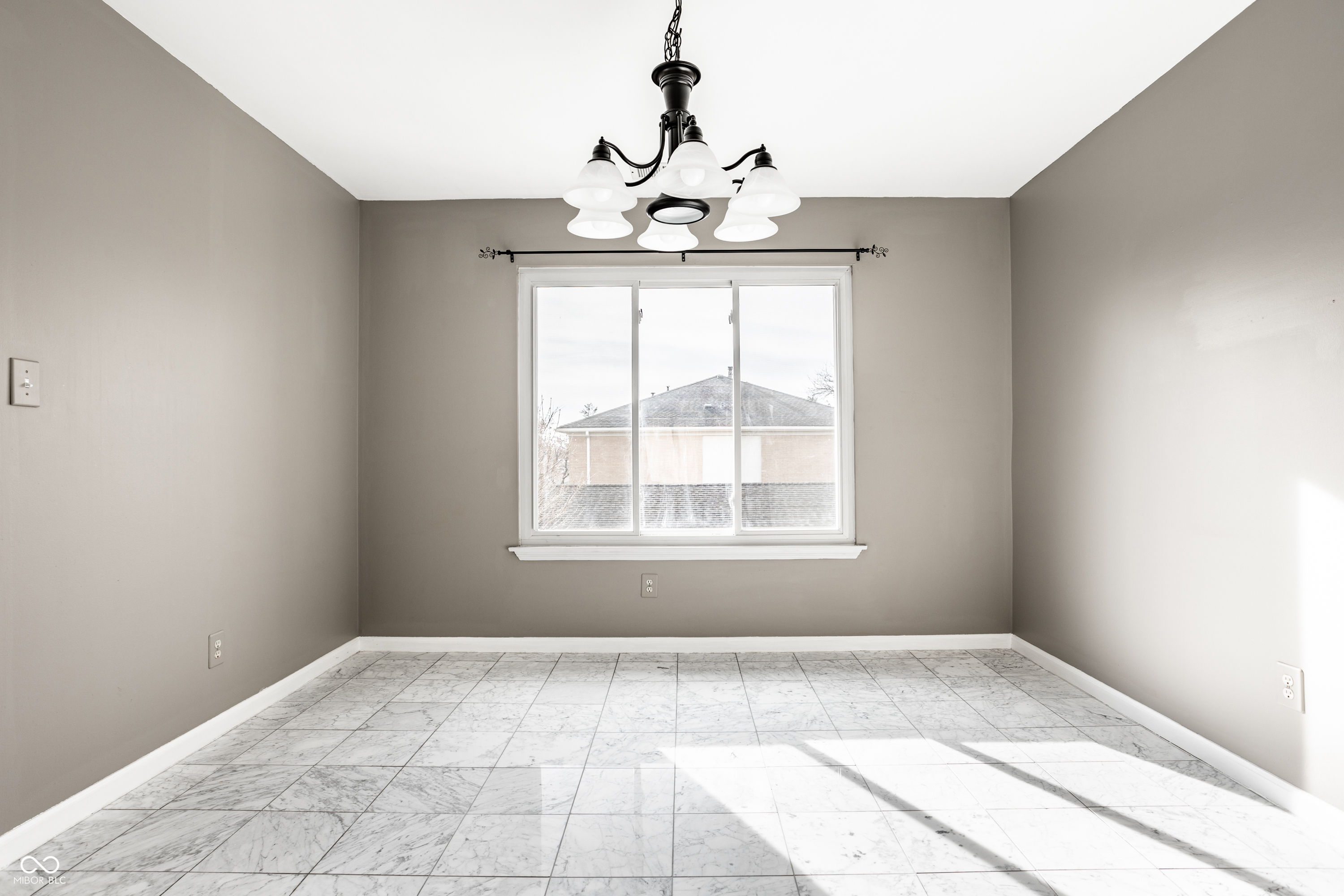 398 Hunters Lane Unit: D