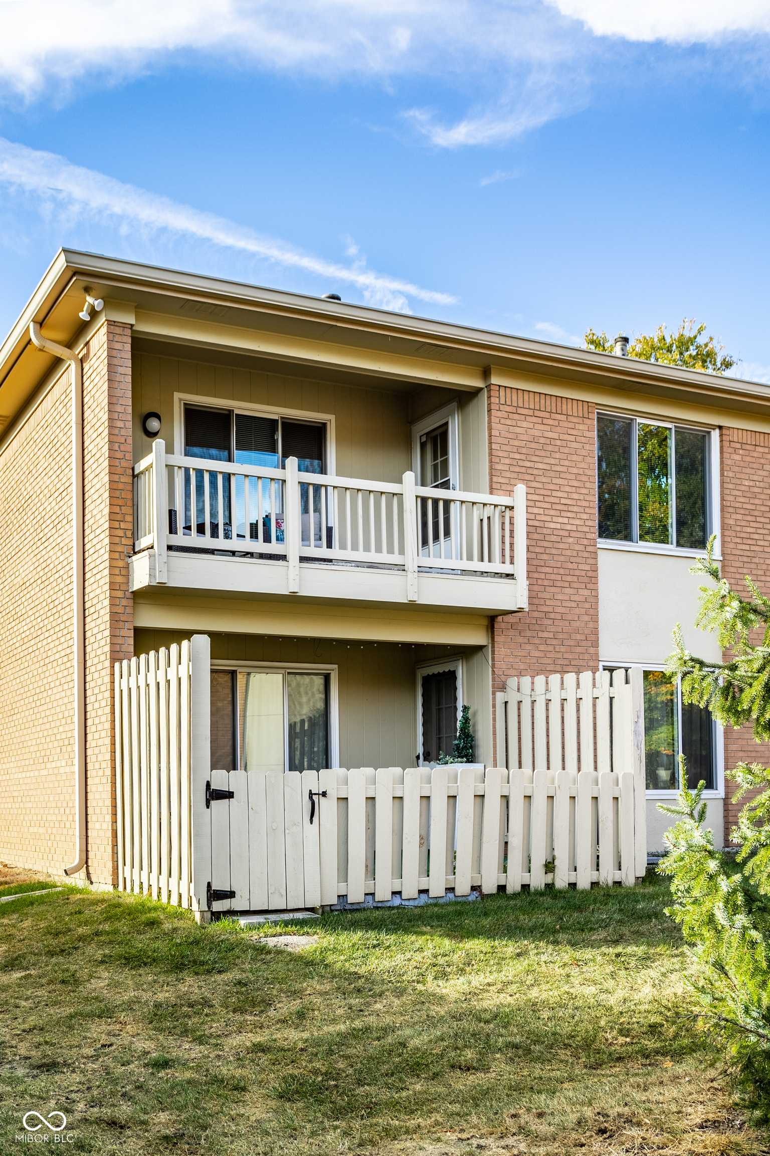 398 Hunters Lane Unit: D