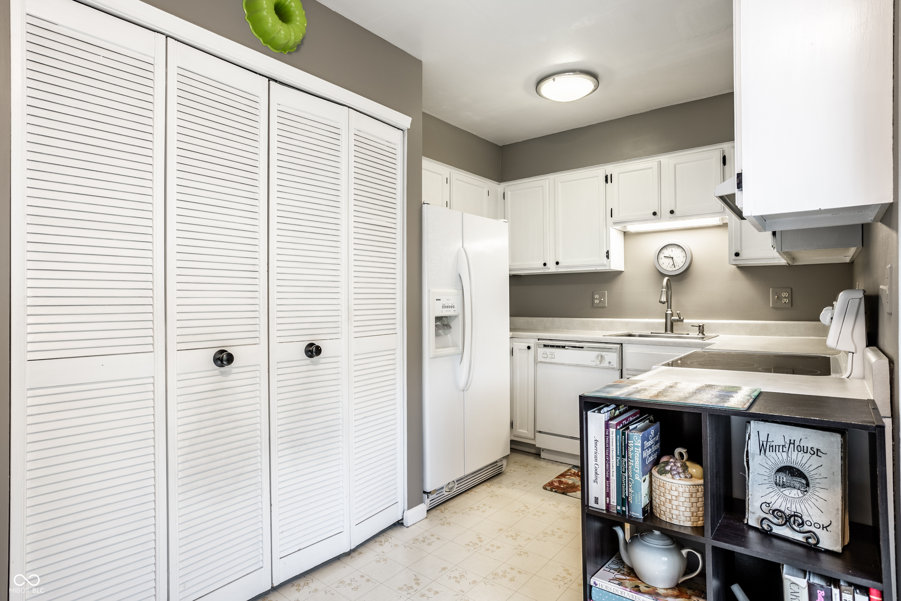 398 Hunters Lane Unit: D