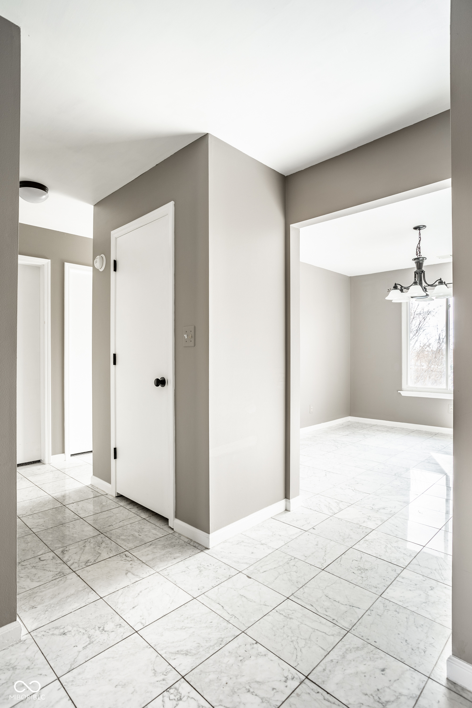 398 Hunters Lane Unit: D