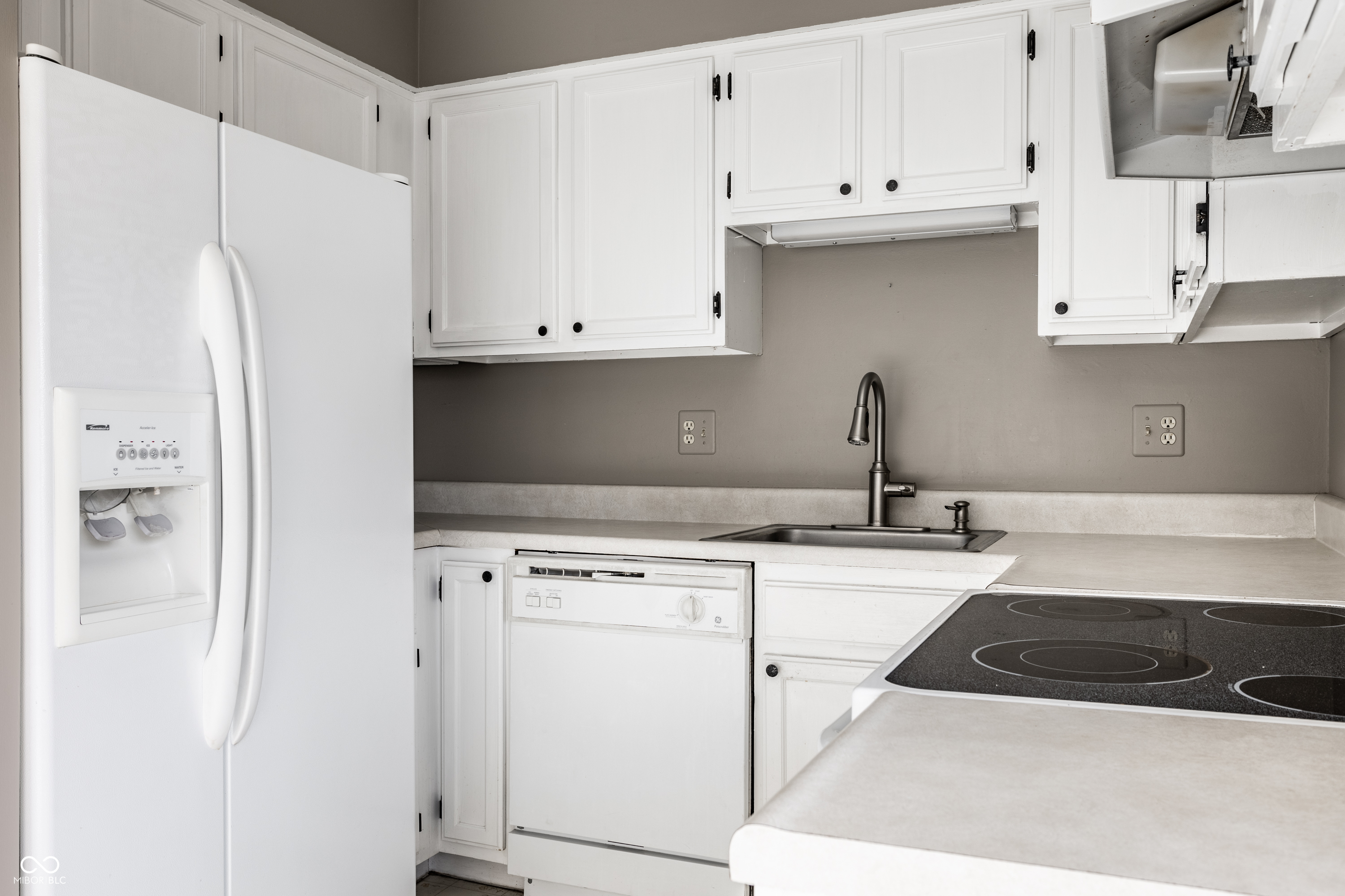 398 Hunters Lane Unit: D