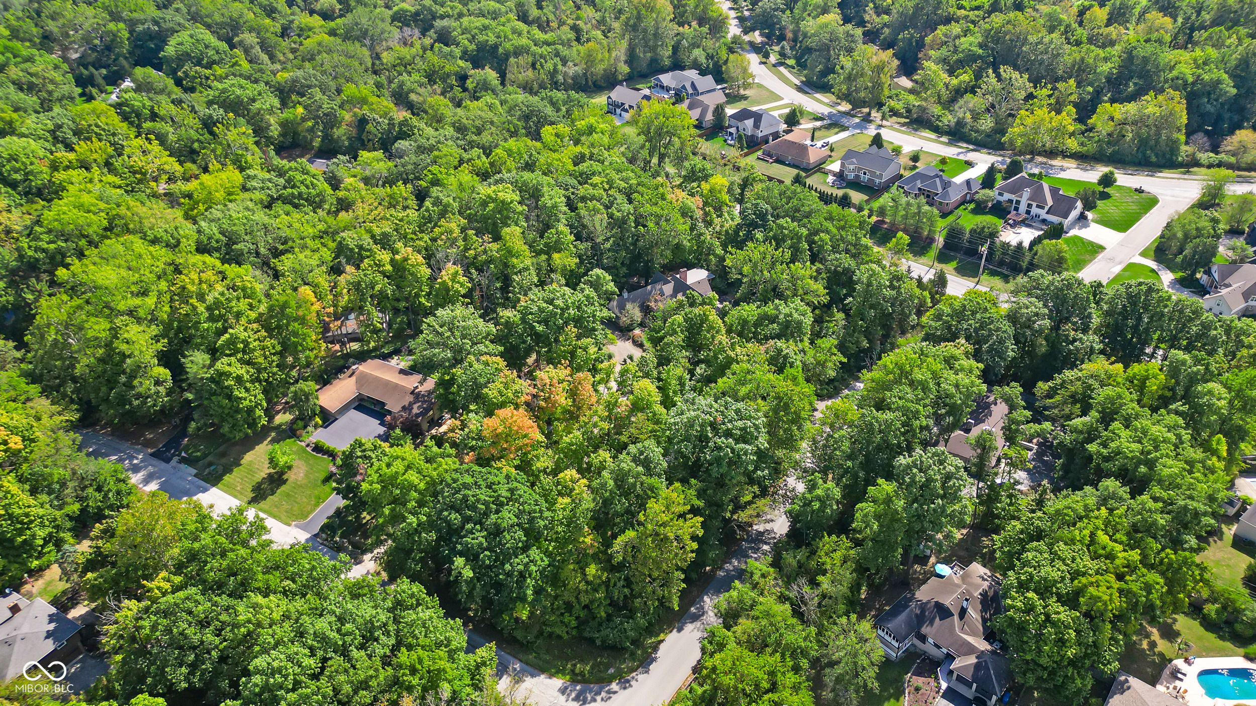 6047 Brokenhurst Road