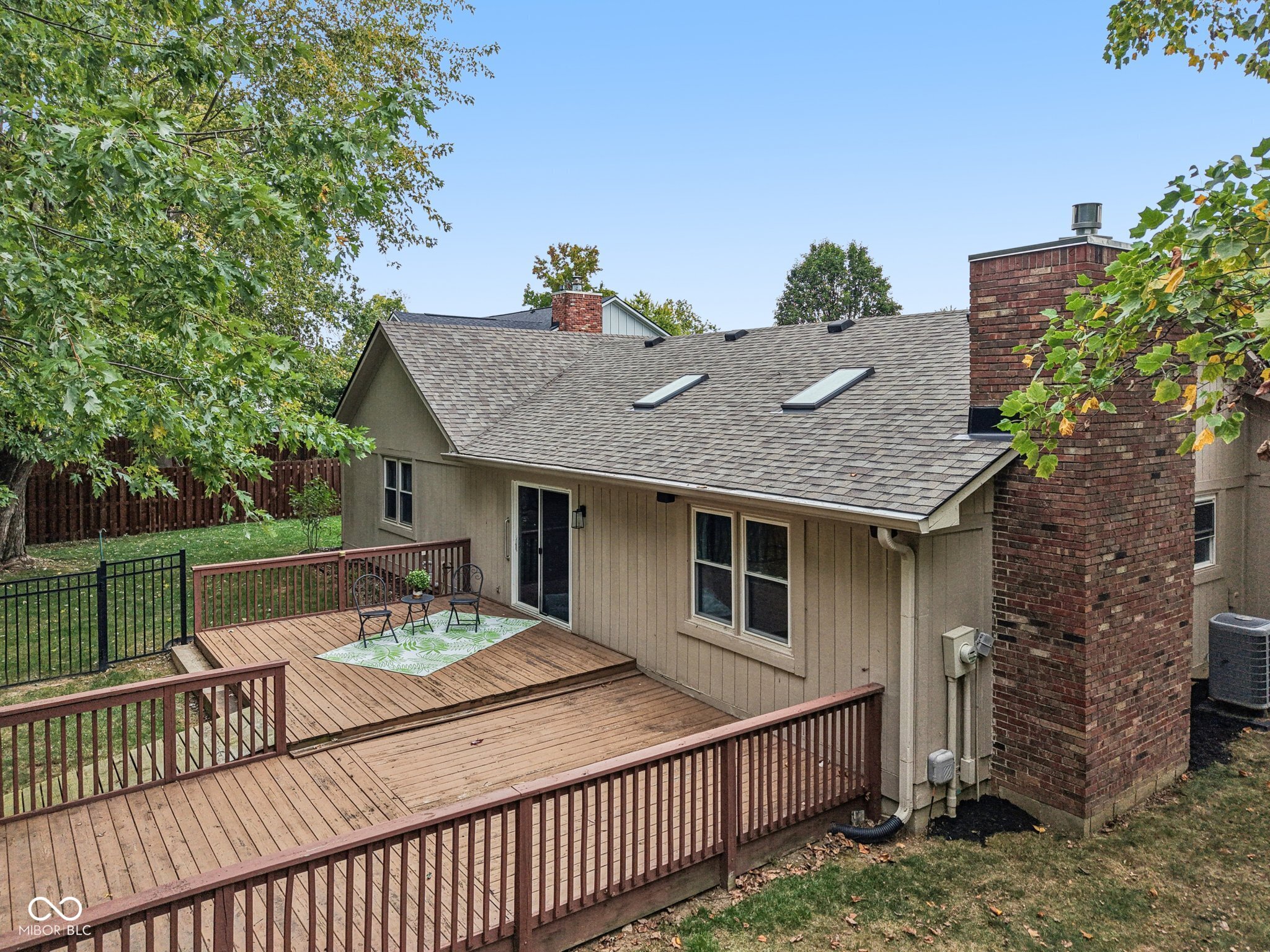 8125 Castle Cove Road