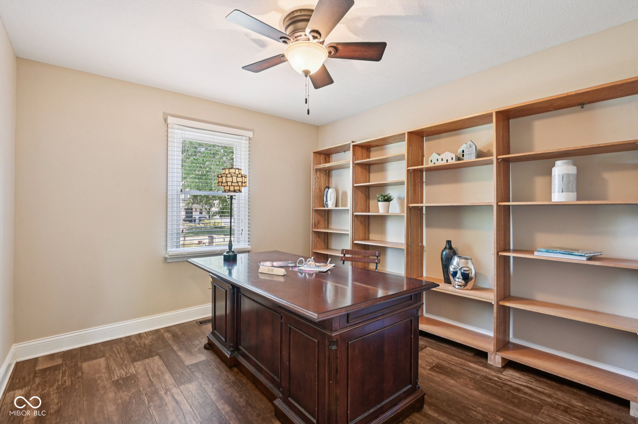 8125 Castle Cove Road