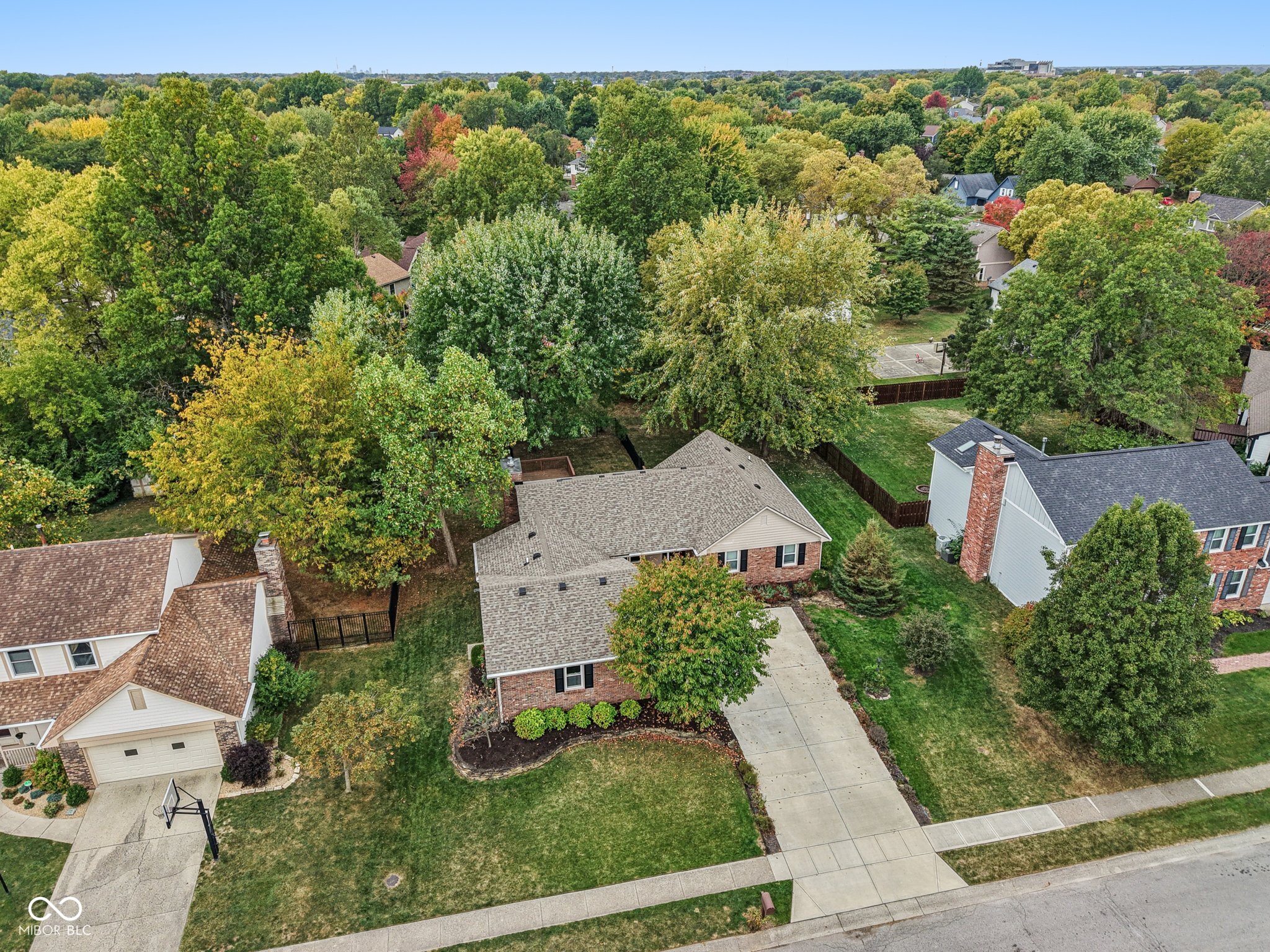 8125 Castle Cove Road