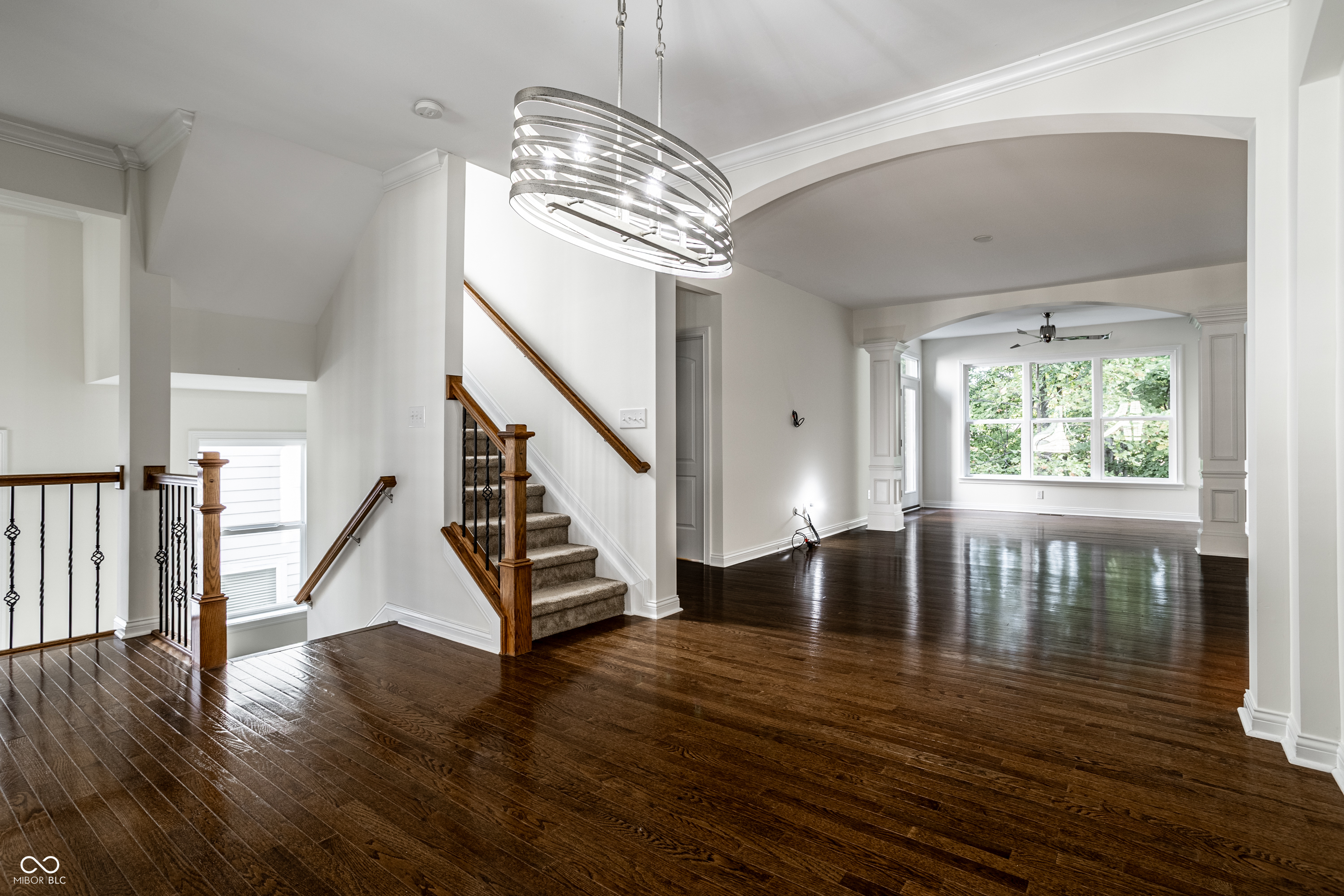 681 Greenford Trail N