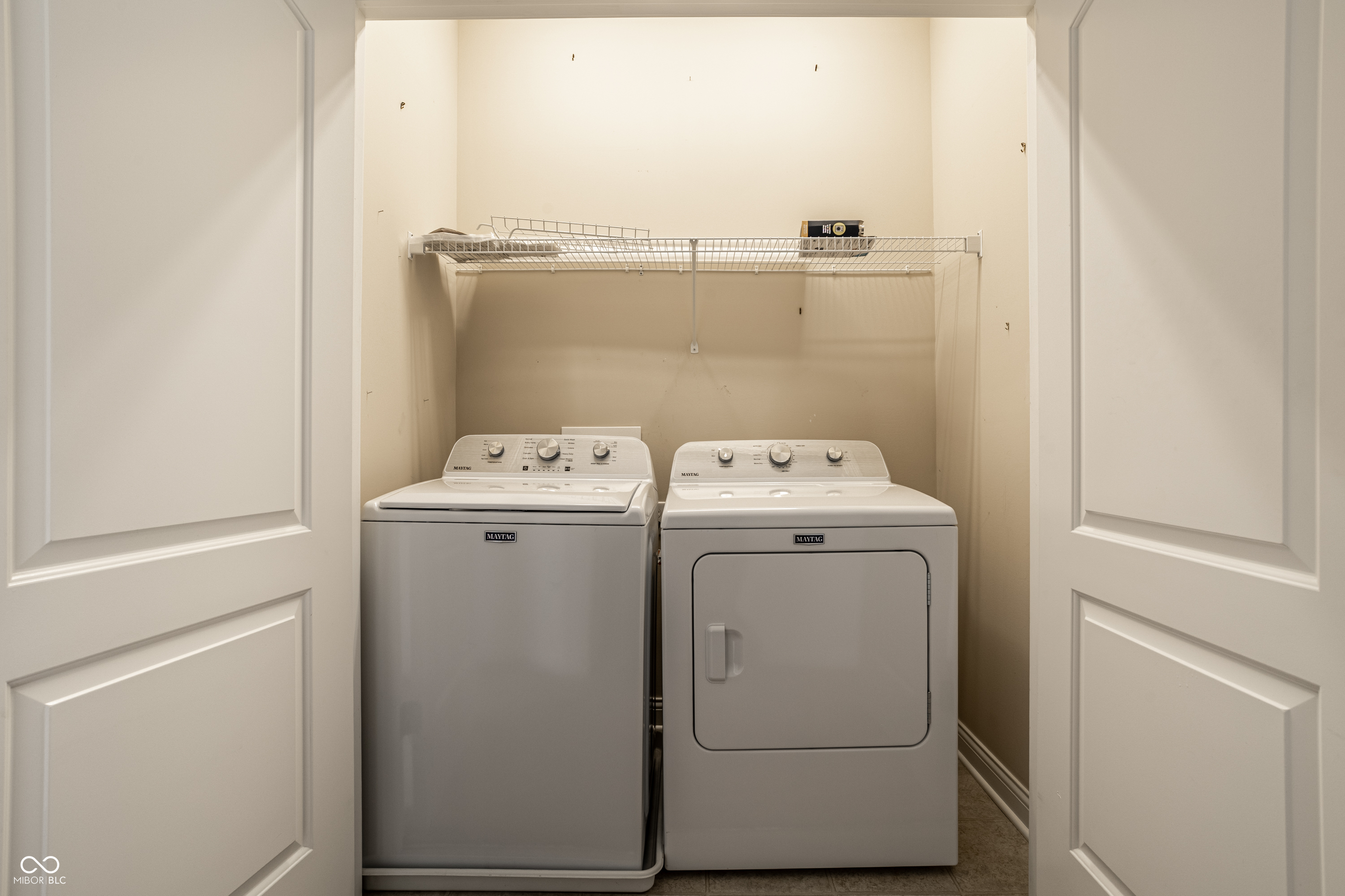 681 Greenford Trail N