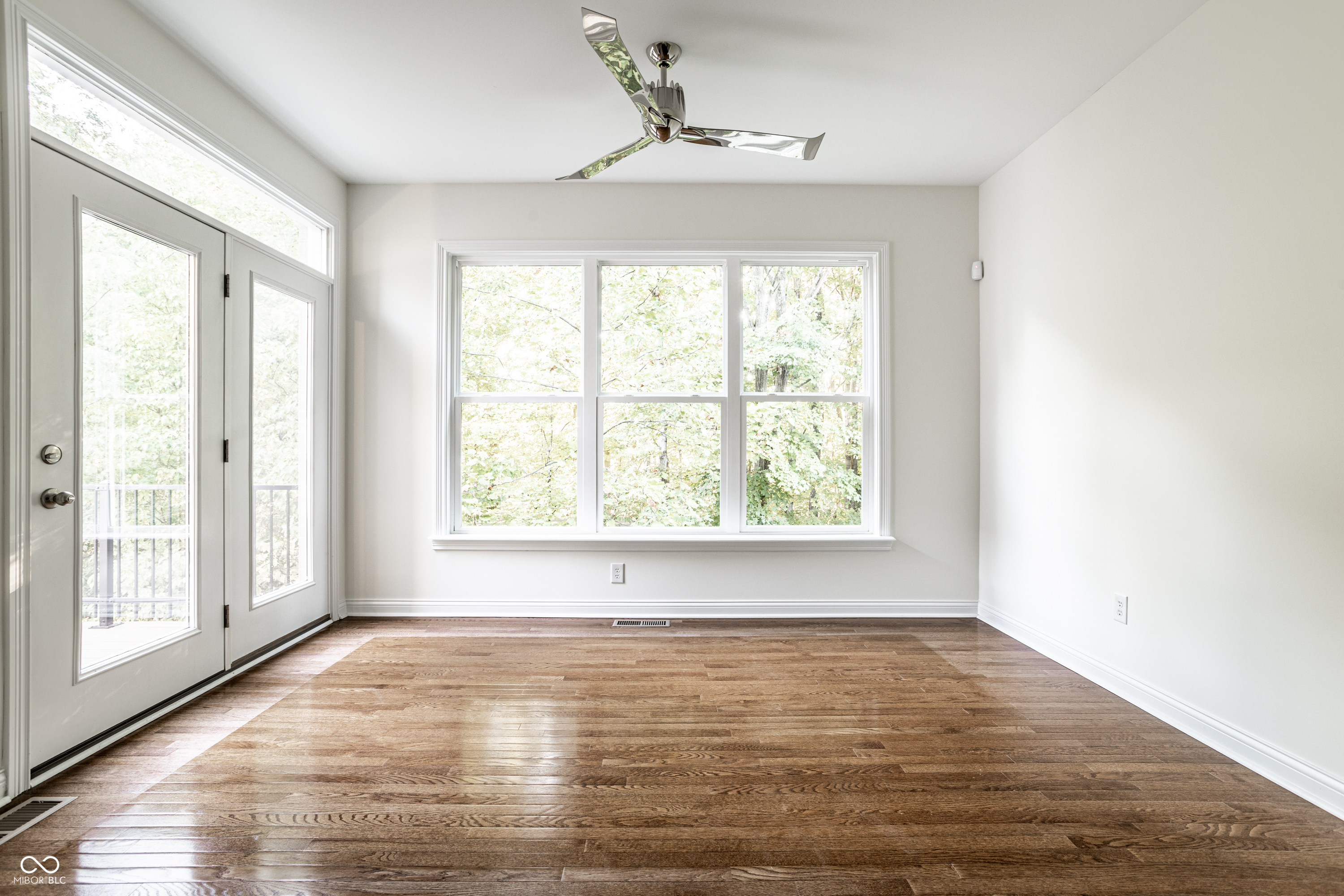 681 Greenford Trail N