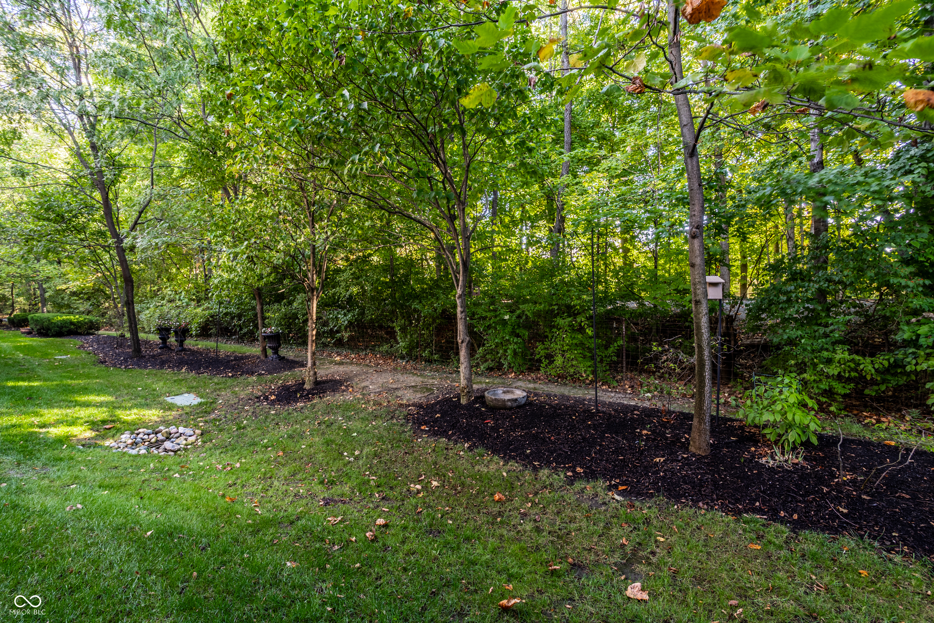 681 Greenford Trail N