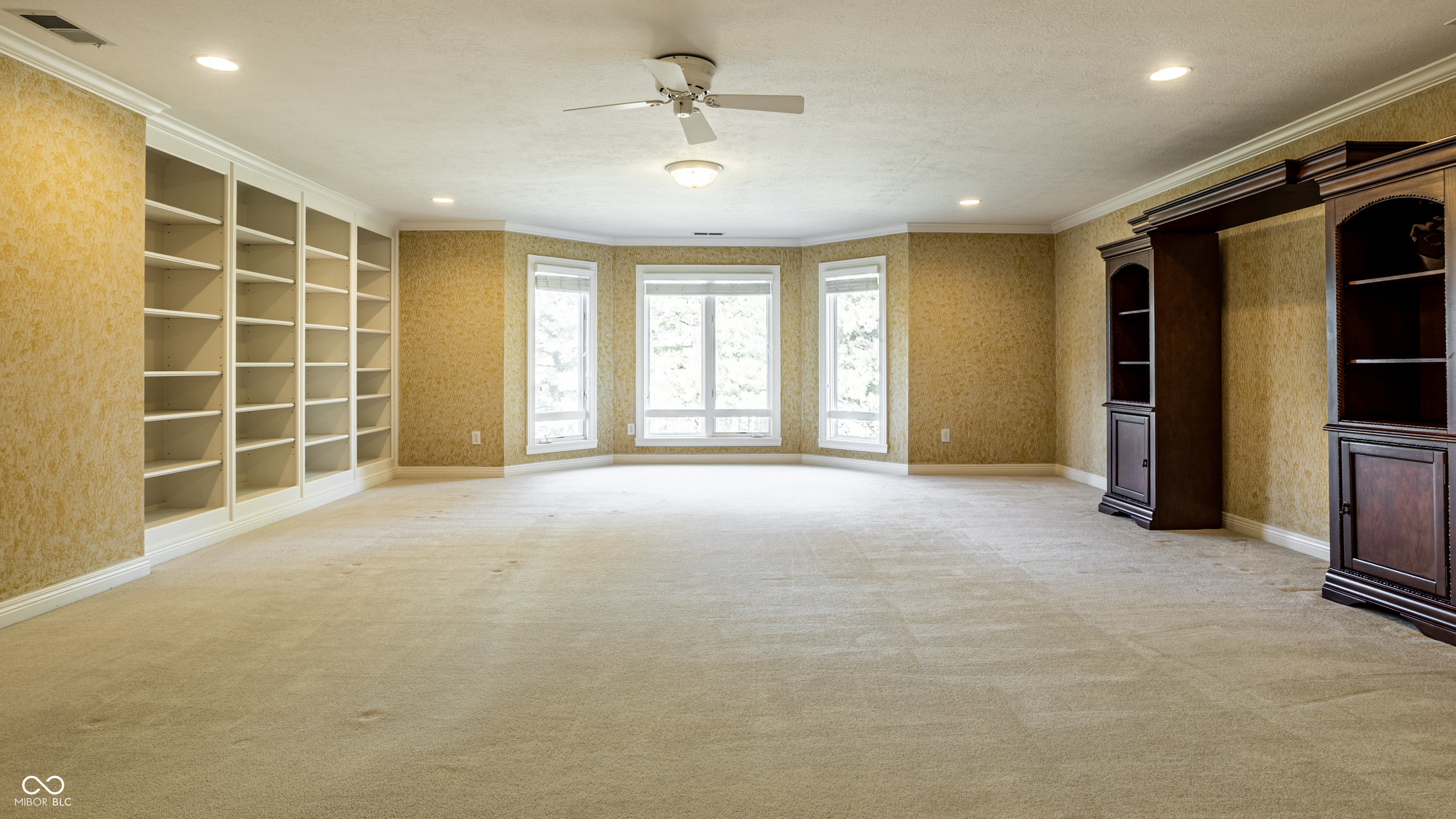 5304 Gray Eagle Court
