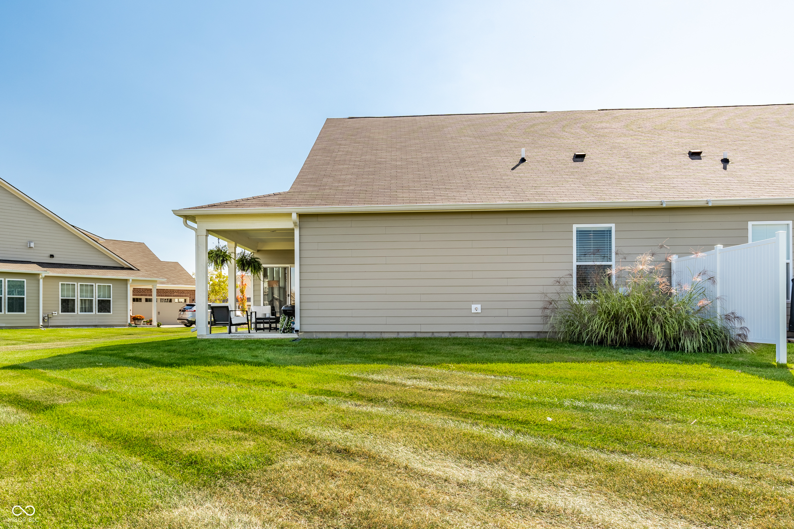 11720 Harvester Circle N