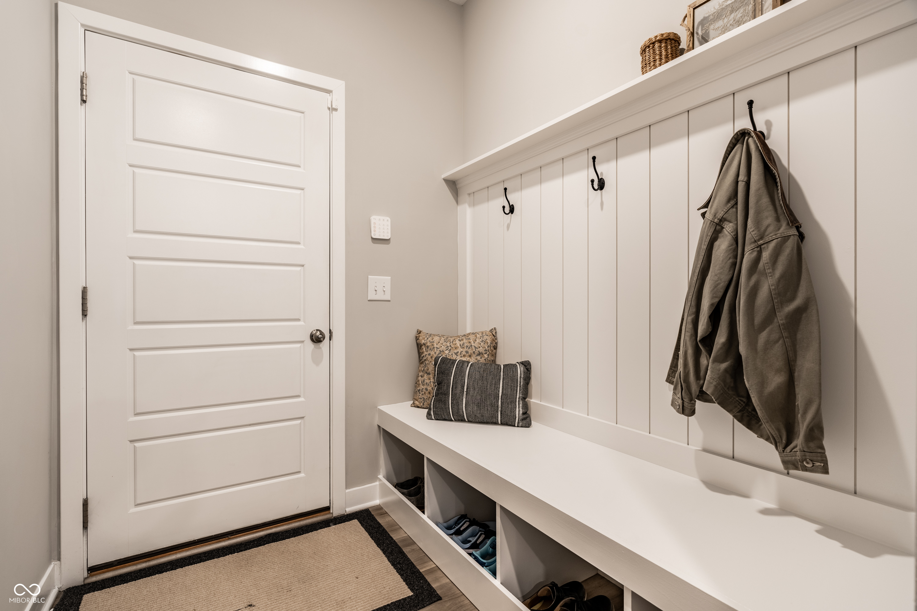 11720 Harvester Circle N