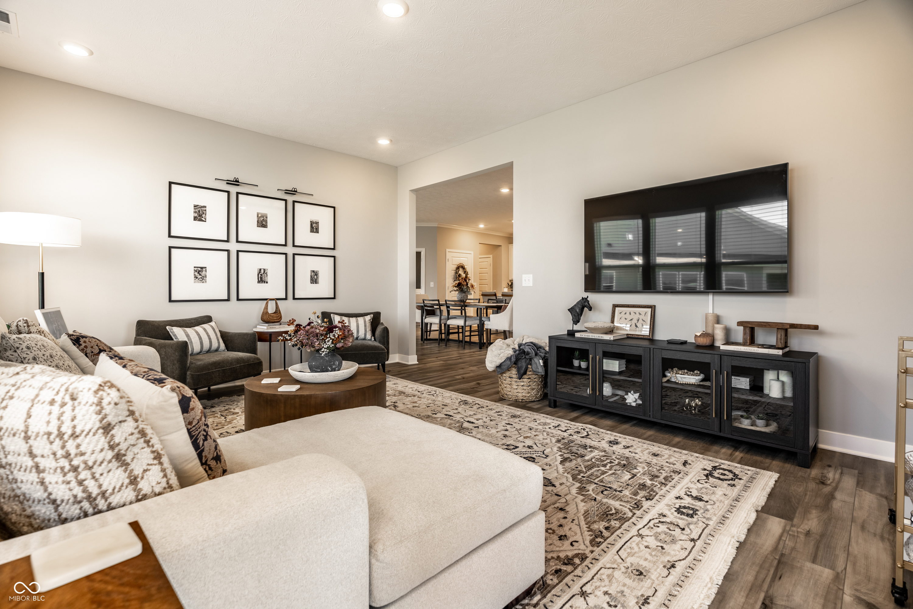 11720 Harvester Circle N