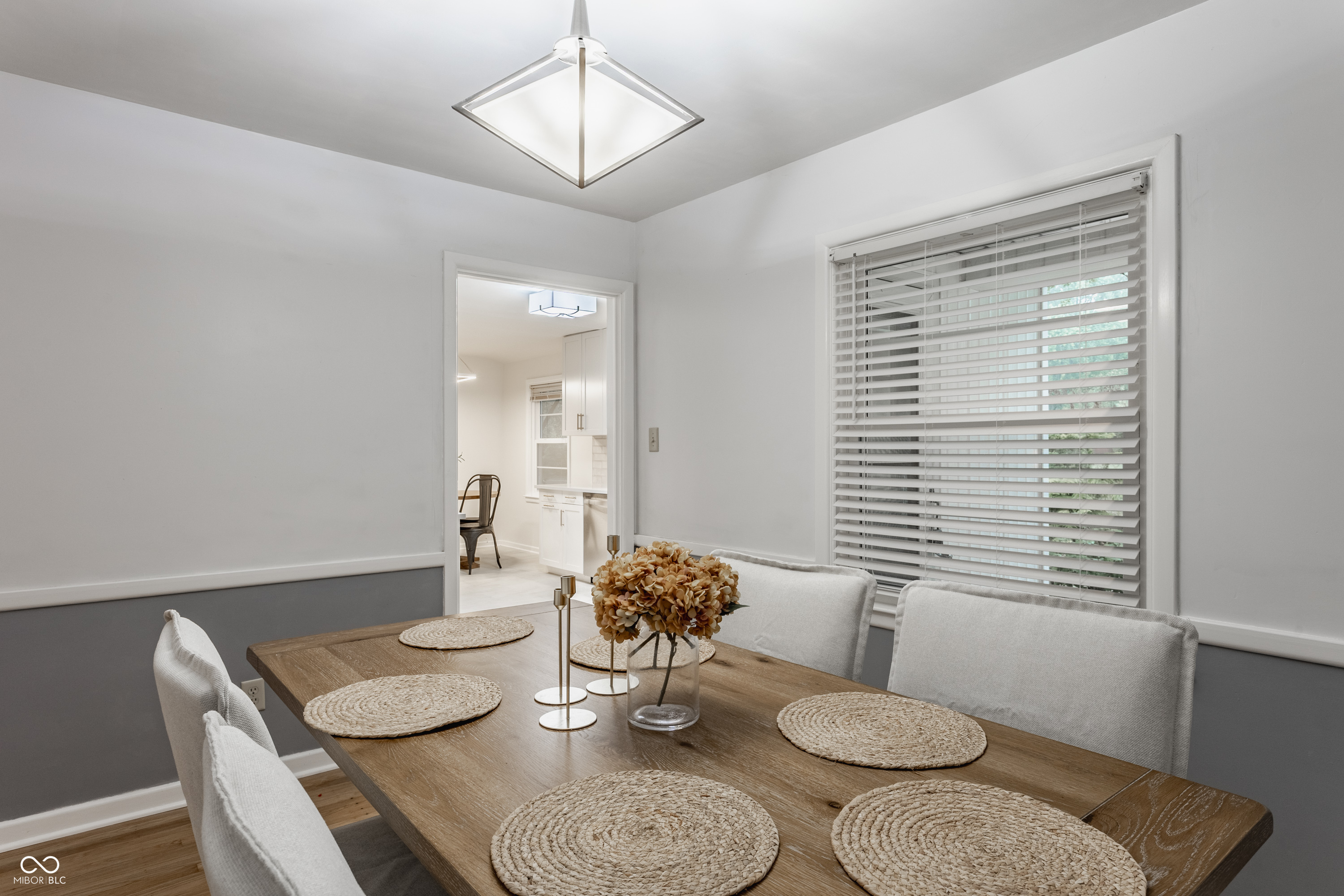 6234 N Tuxedo Street