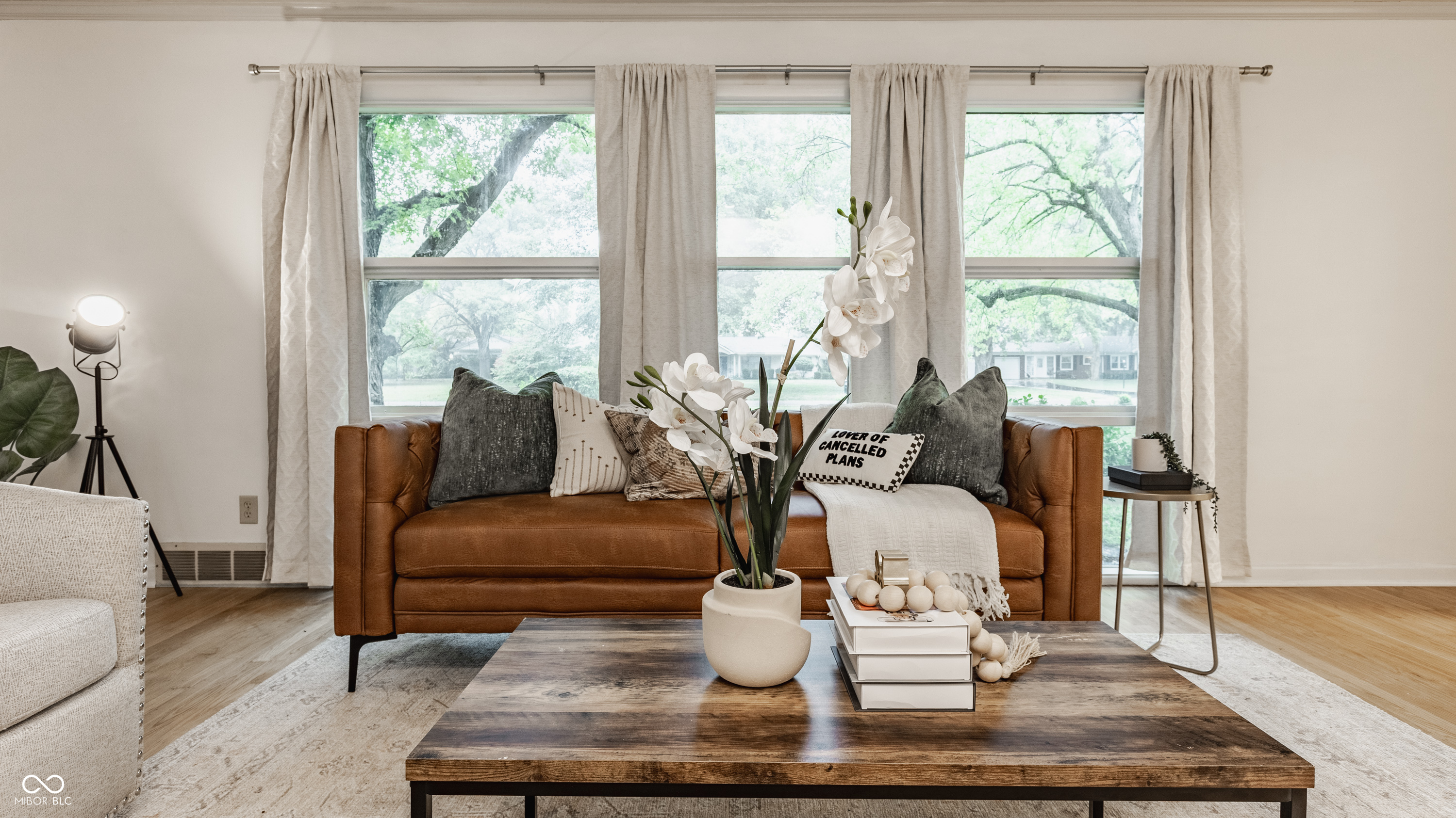 6234 N Tuxedo Street