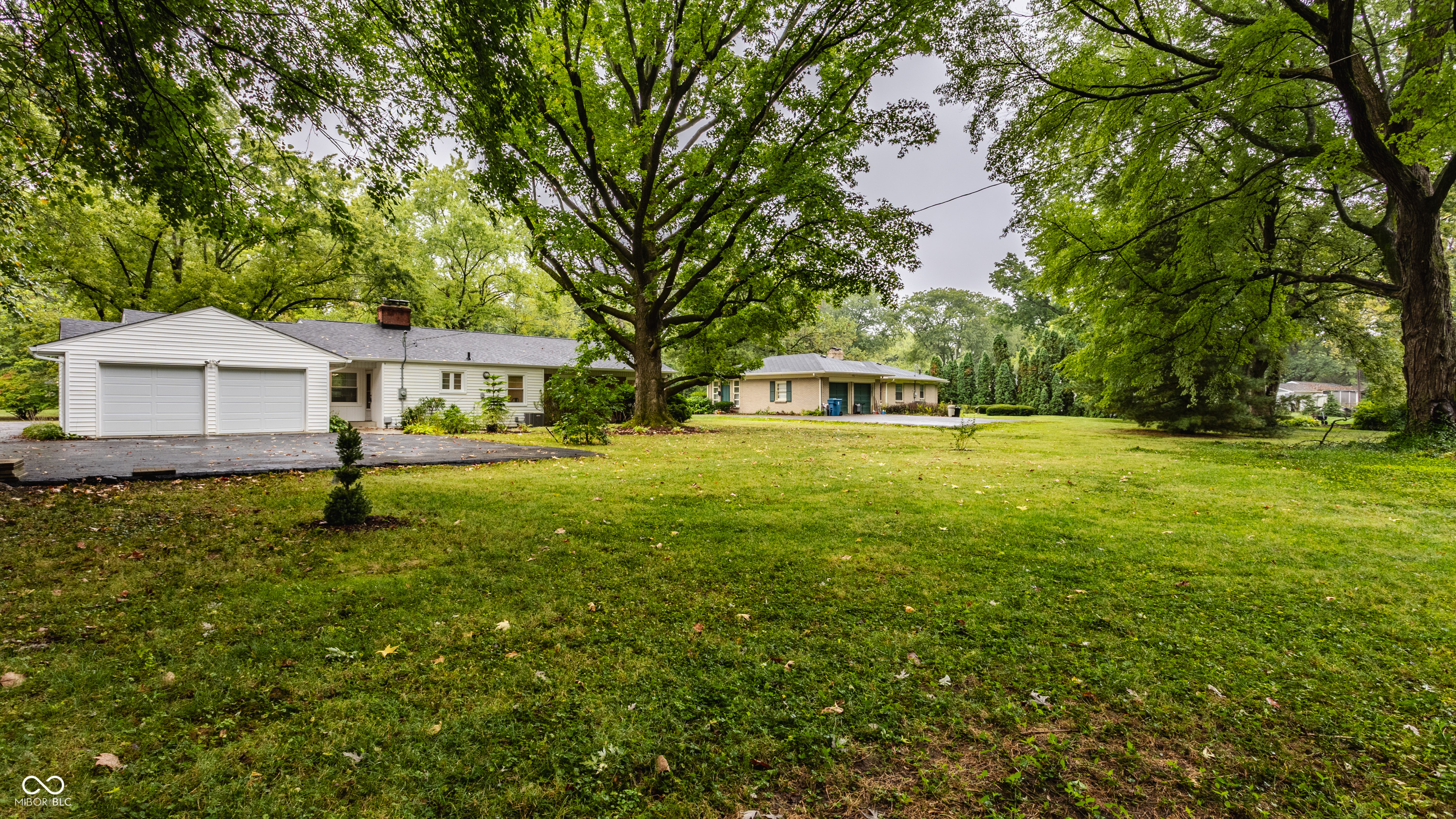 6234 N Tuxedo Street