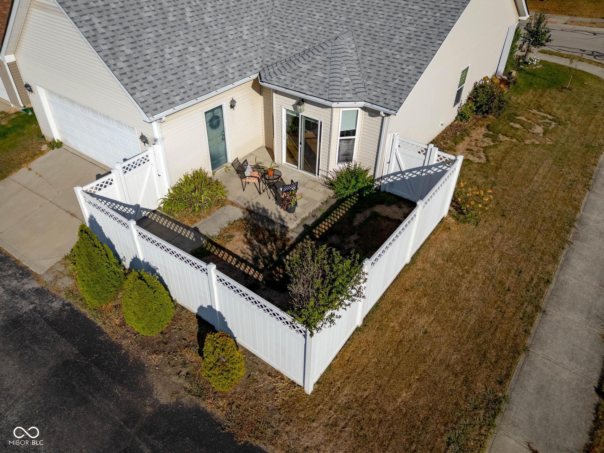 871 Maidstone Avenue