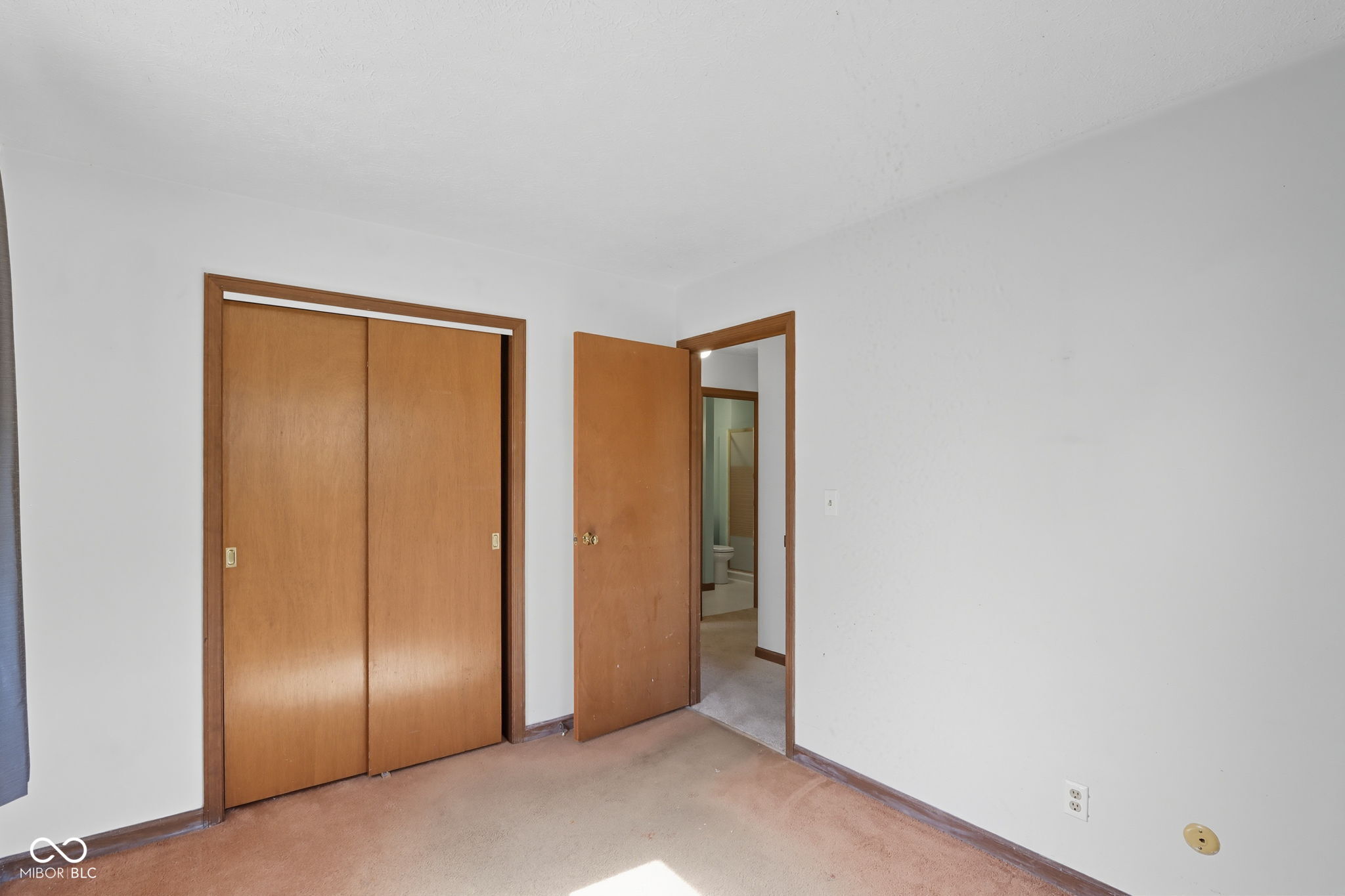 10420 Orchard Park Drive W