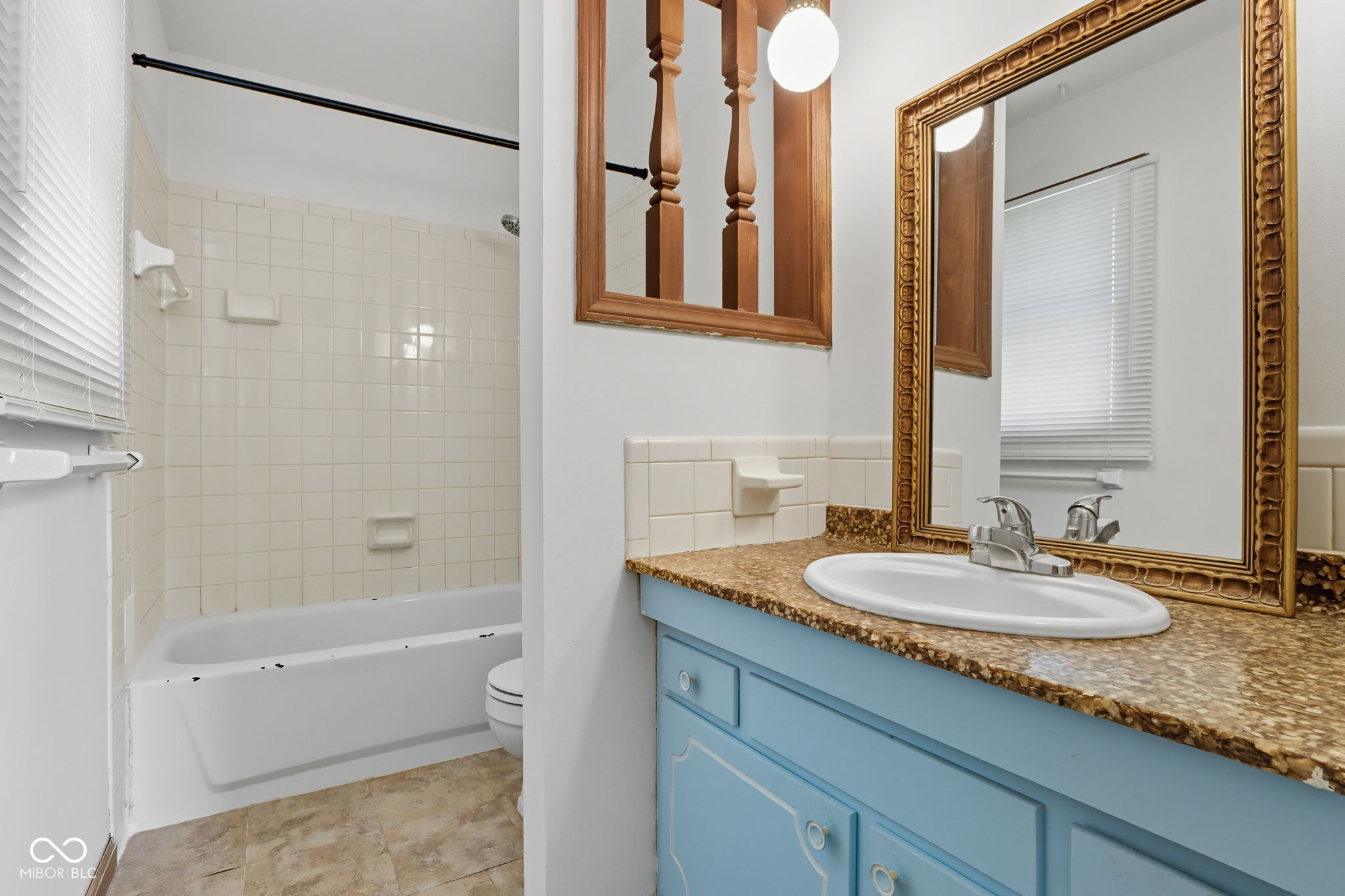 10420 Orchard Park Drive W