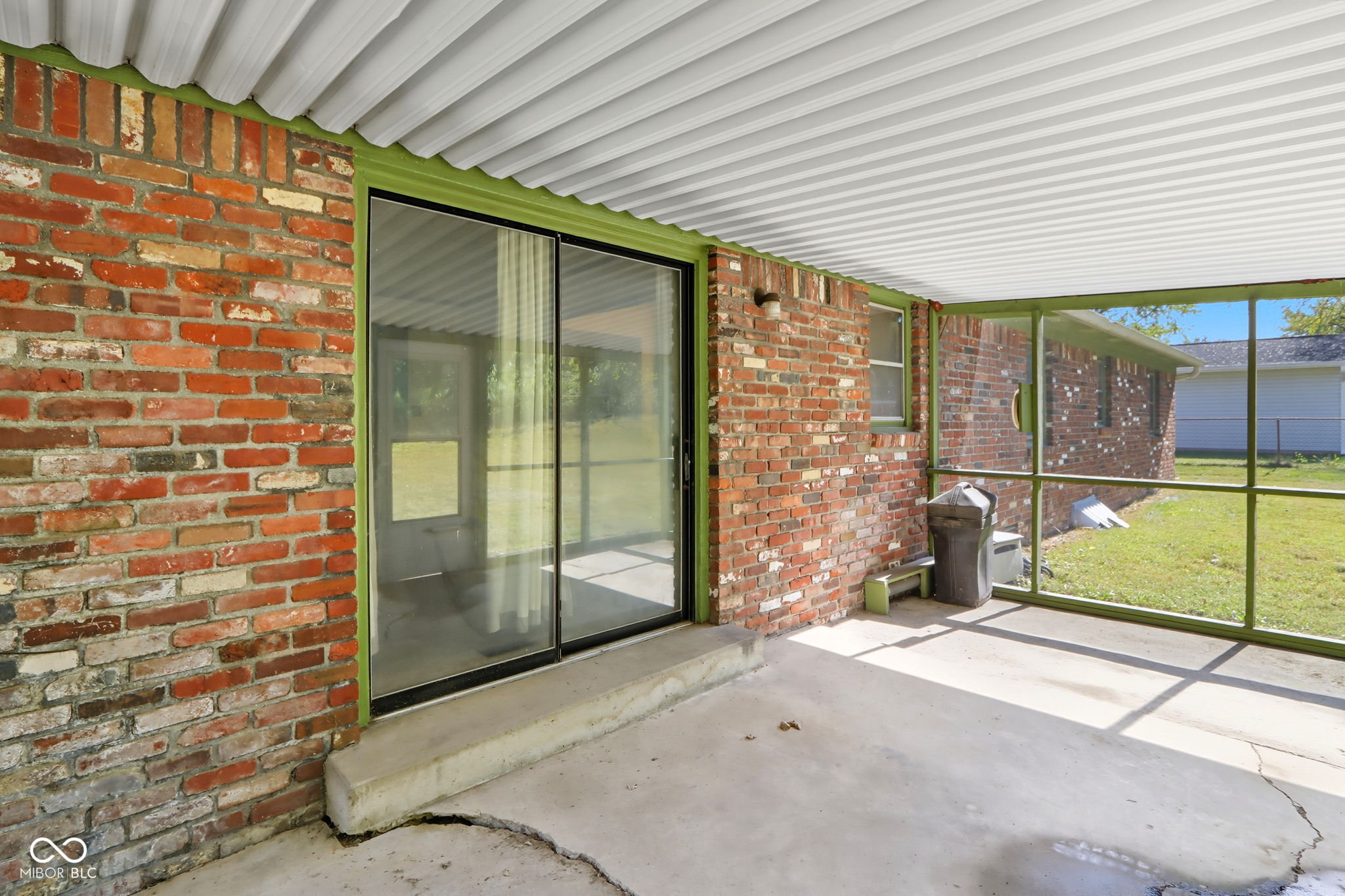 10420 Orchard Park Drive W