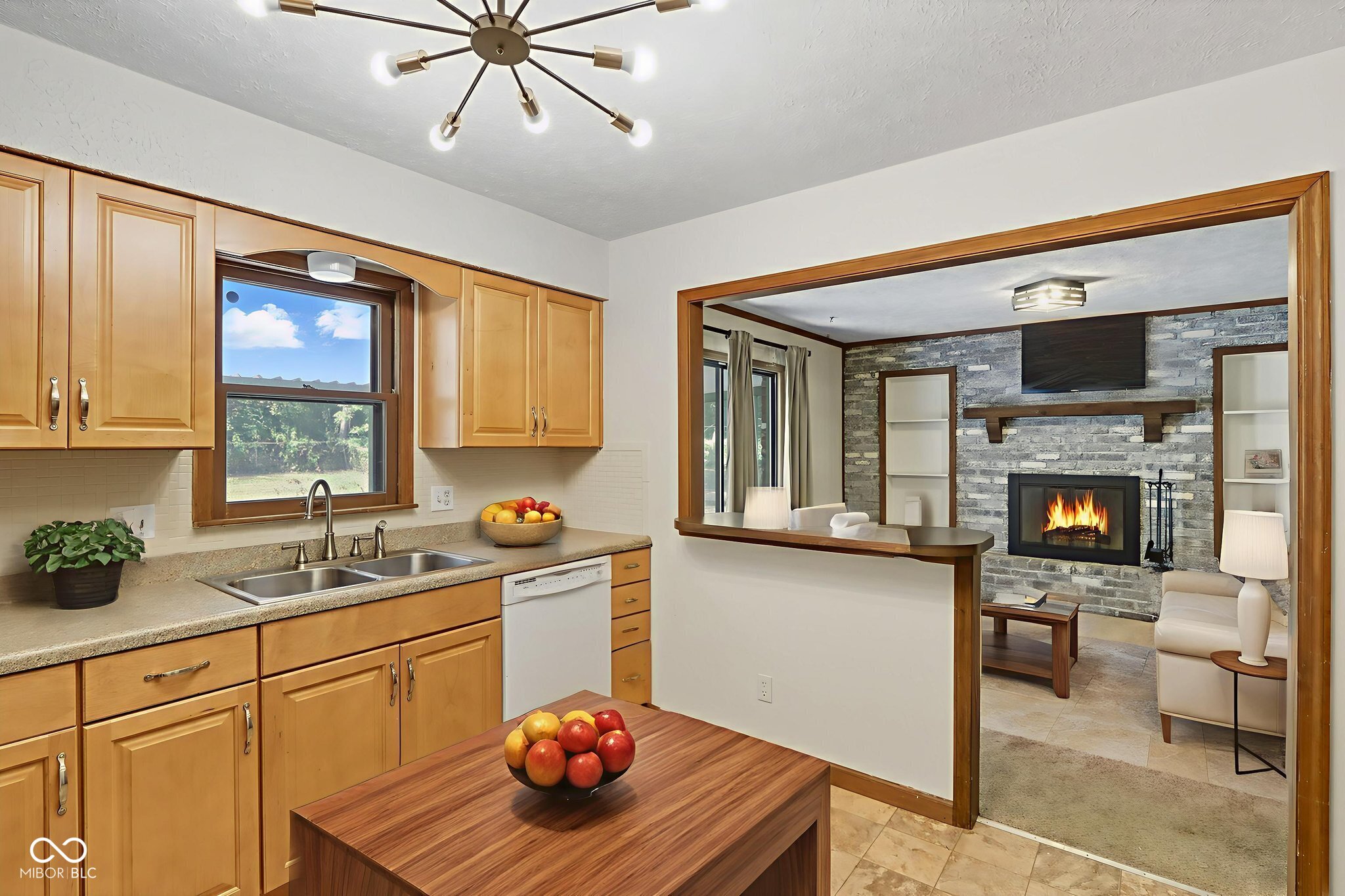 10420 Orchard Park Drive W