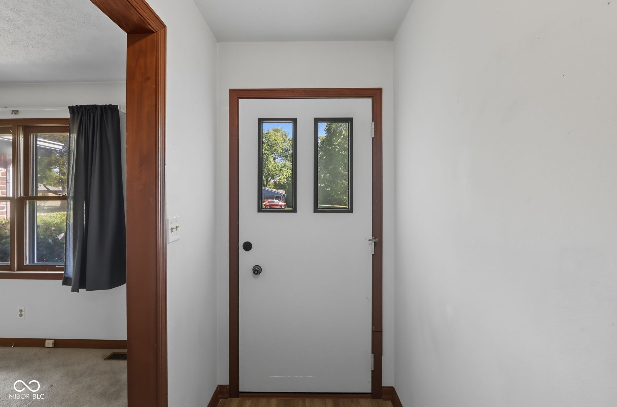 10420 Orchard Park Drive W