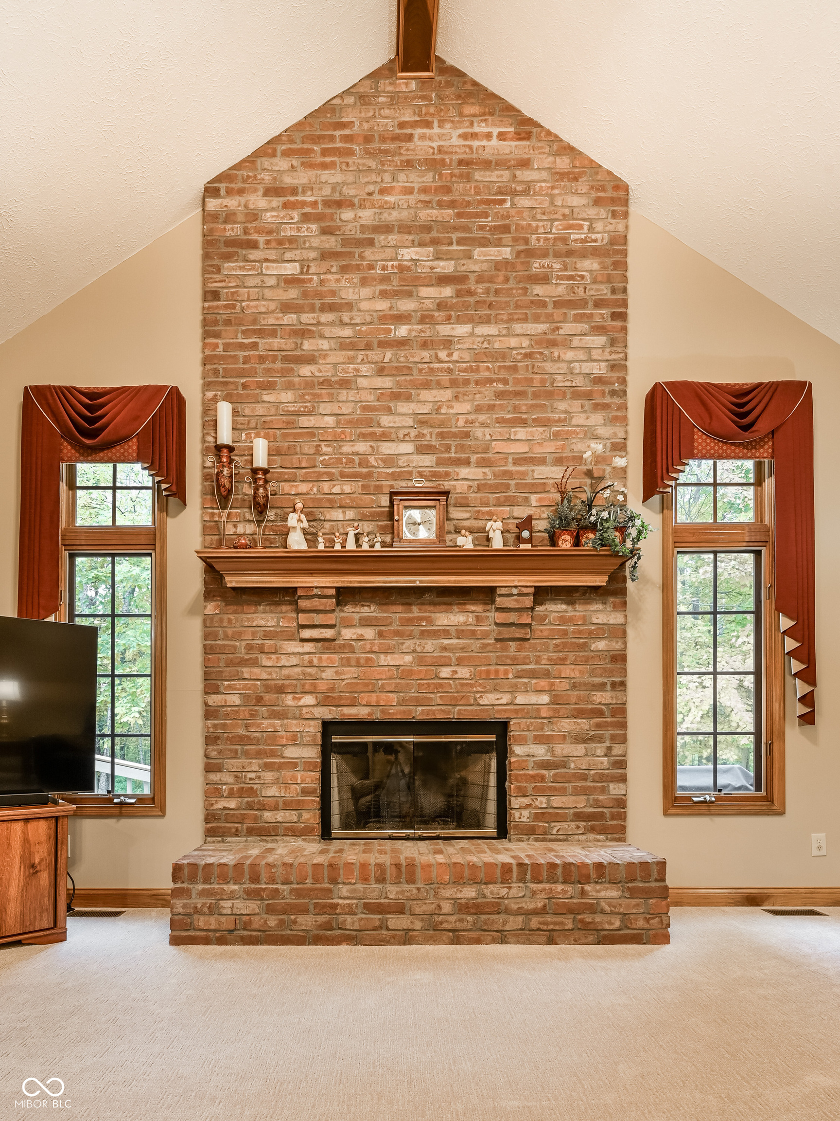 7567 Meadow Violet Court