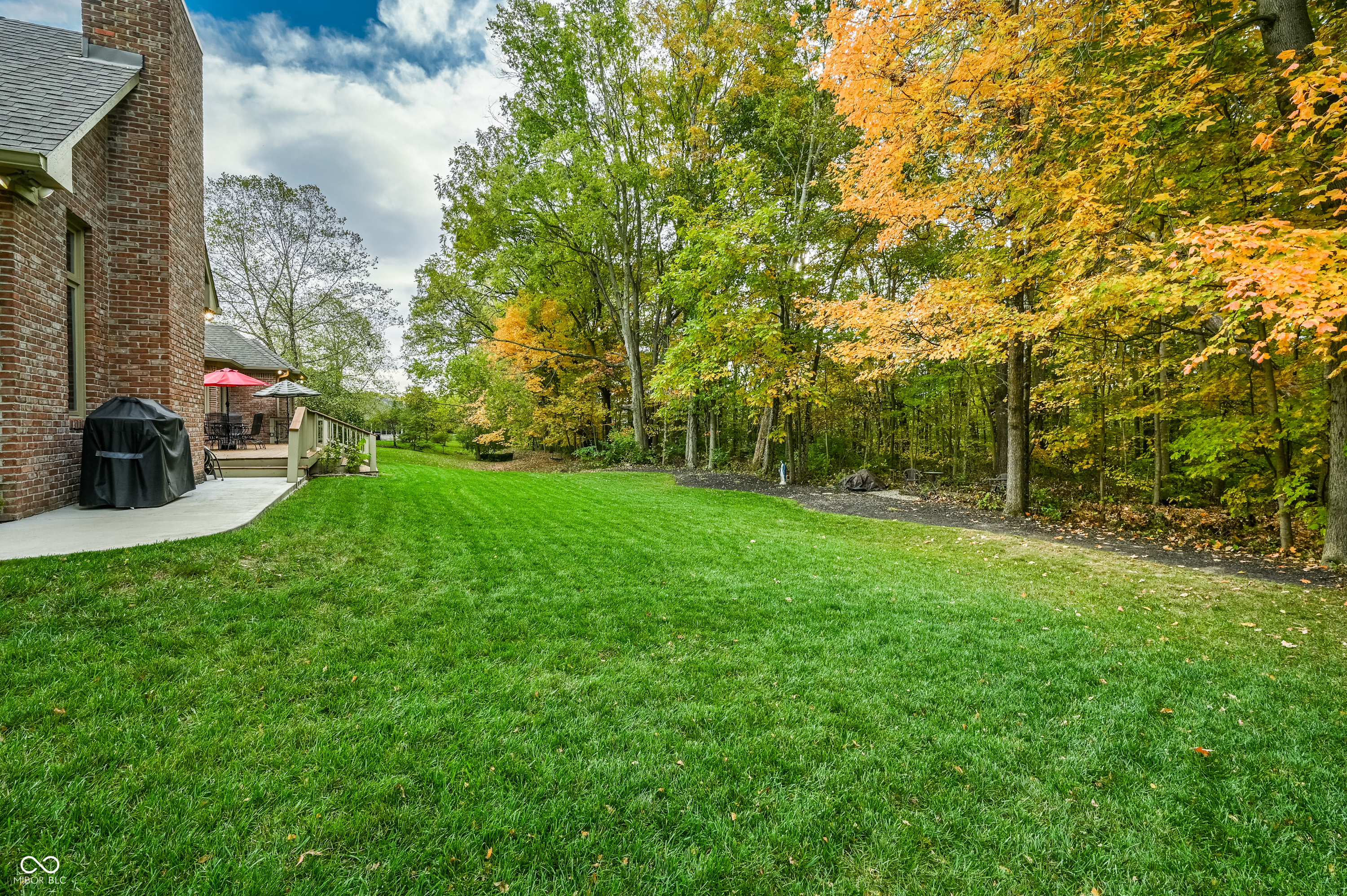 7567 Meadow Violet Court