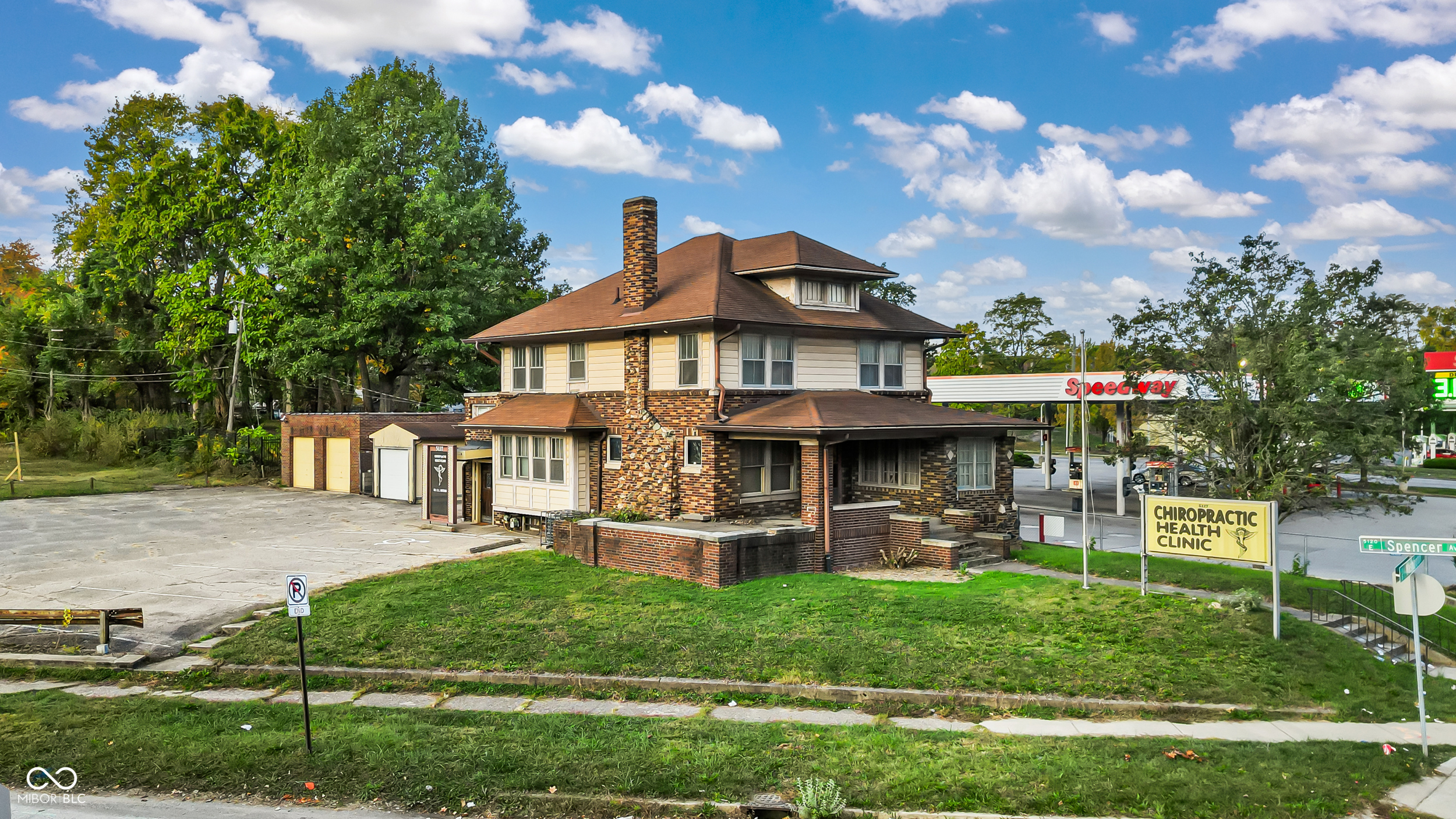 5117 E Washington Street