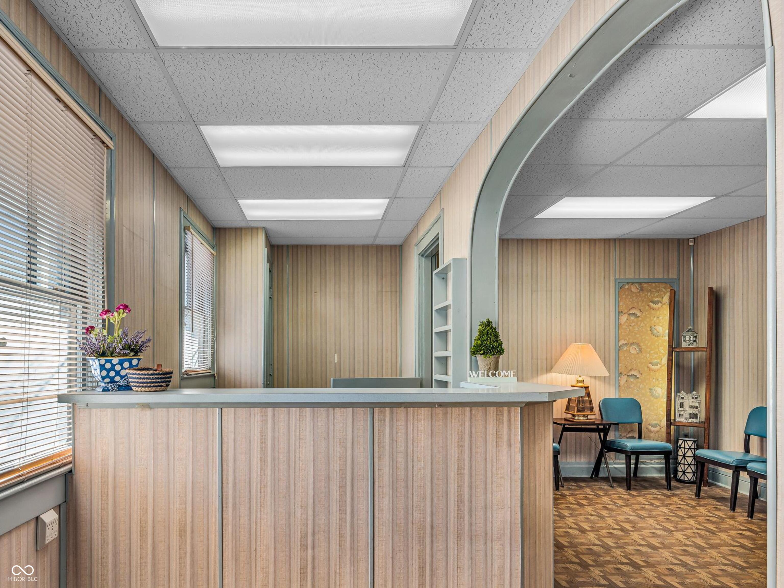 5117 E Washington Street