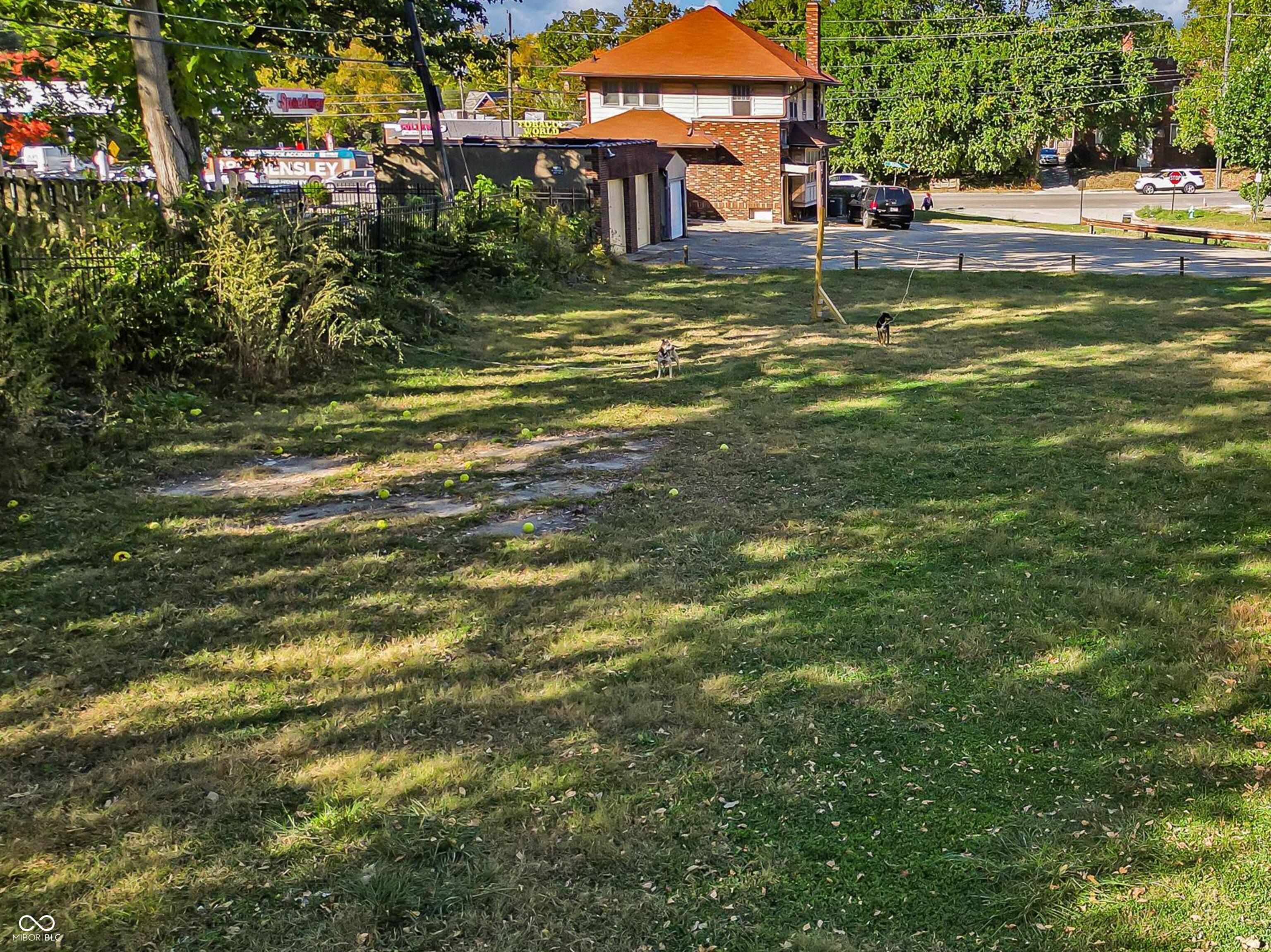 5117 E Washington Street